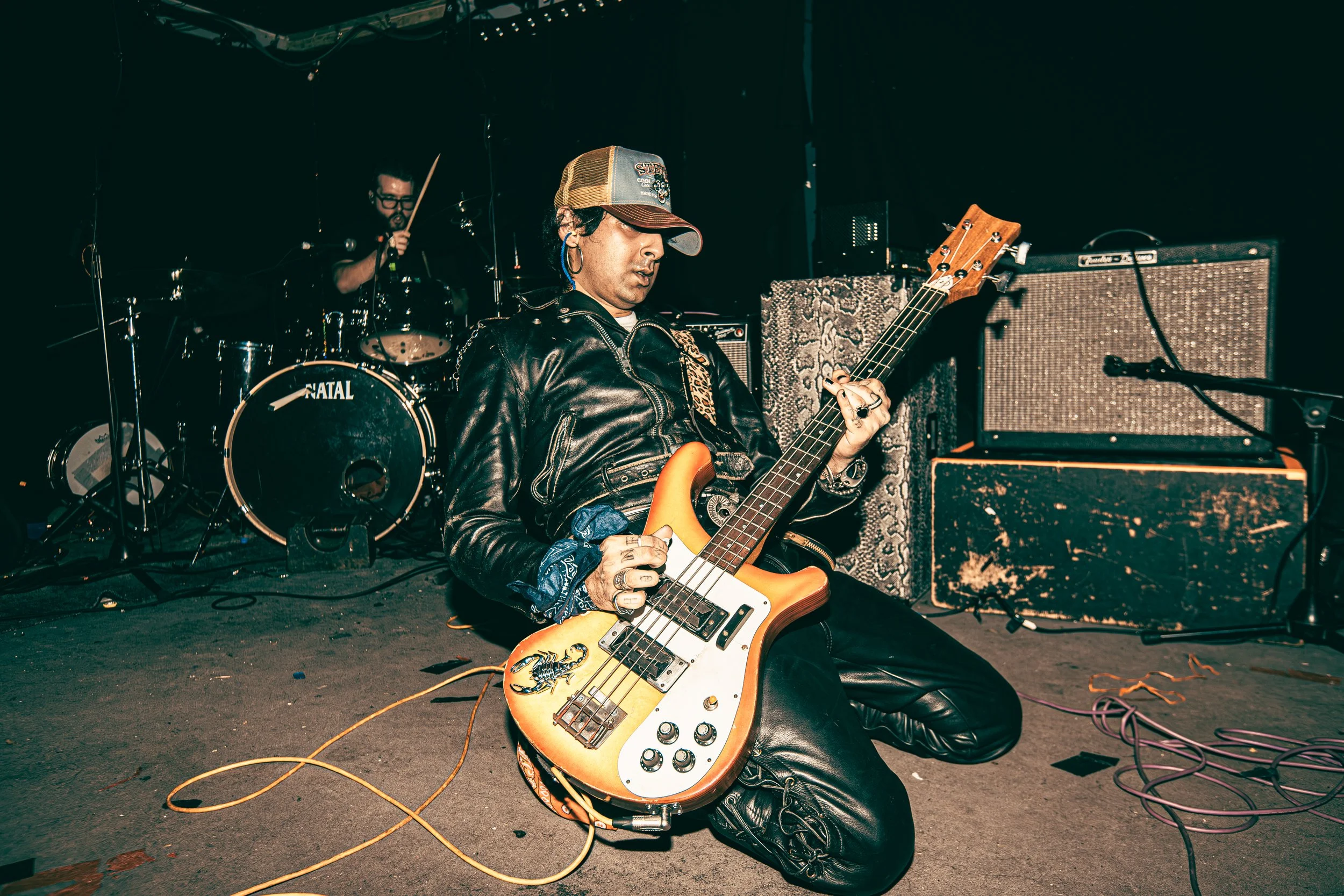 WornOut_SebrightArms_Fun_LuxuryApartments_Buds-28.jpg
