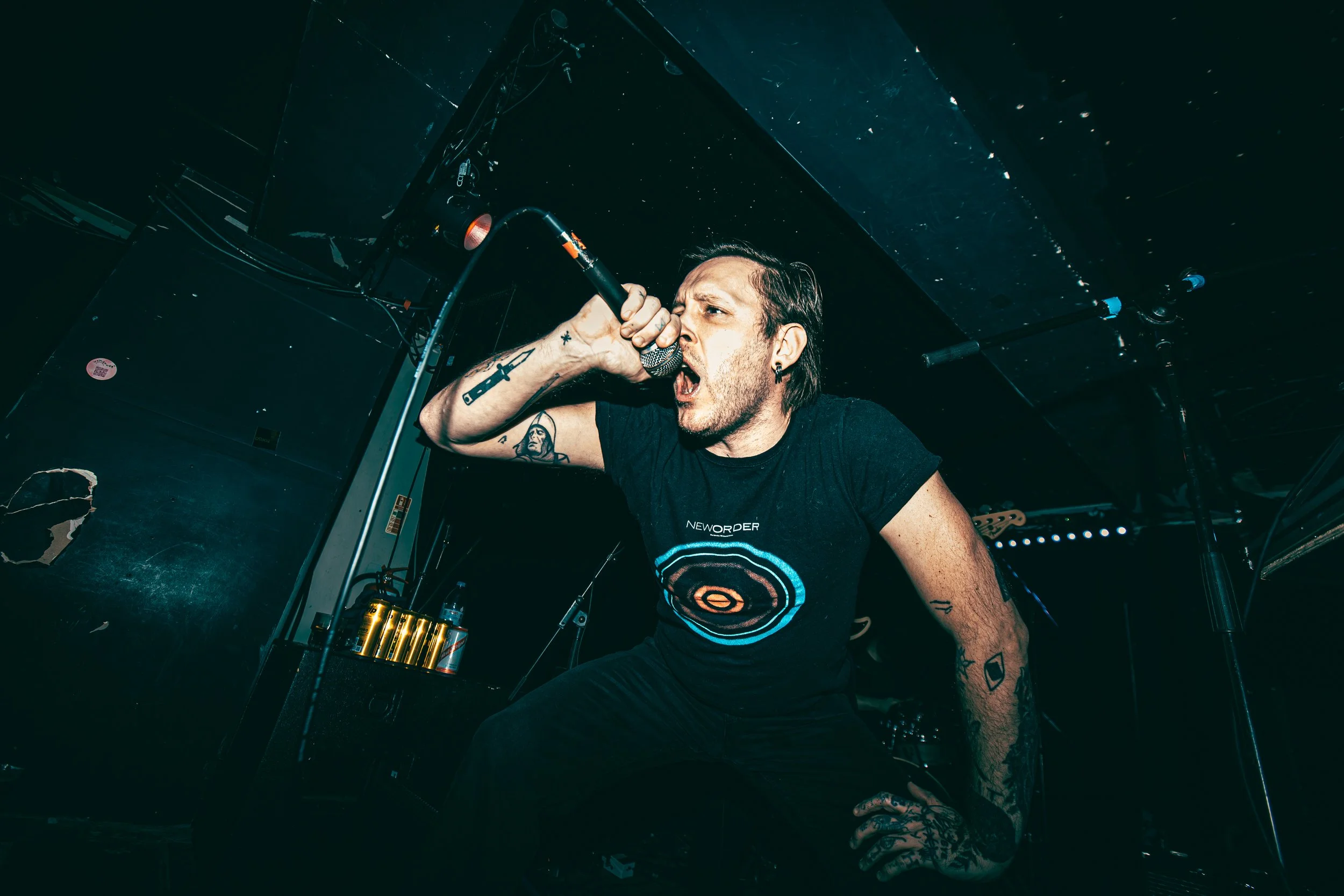 WornOut_SebrightArms_Fun_LuxuryApartments_Buds-41.jpg