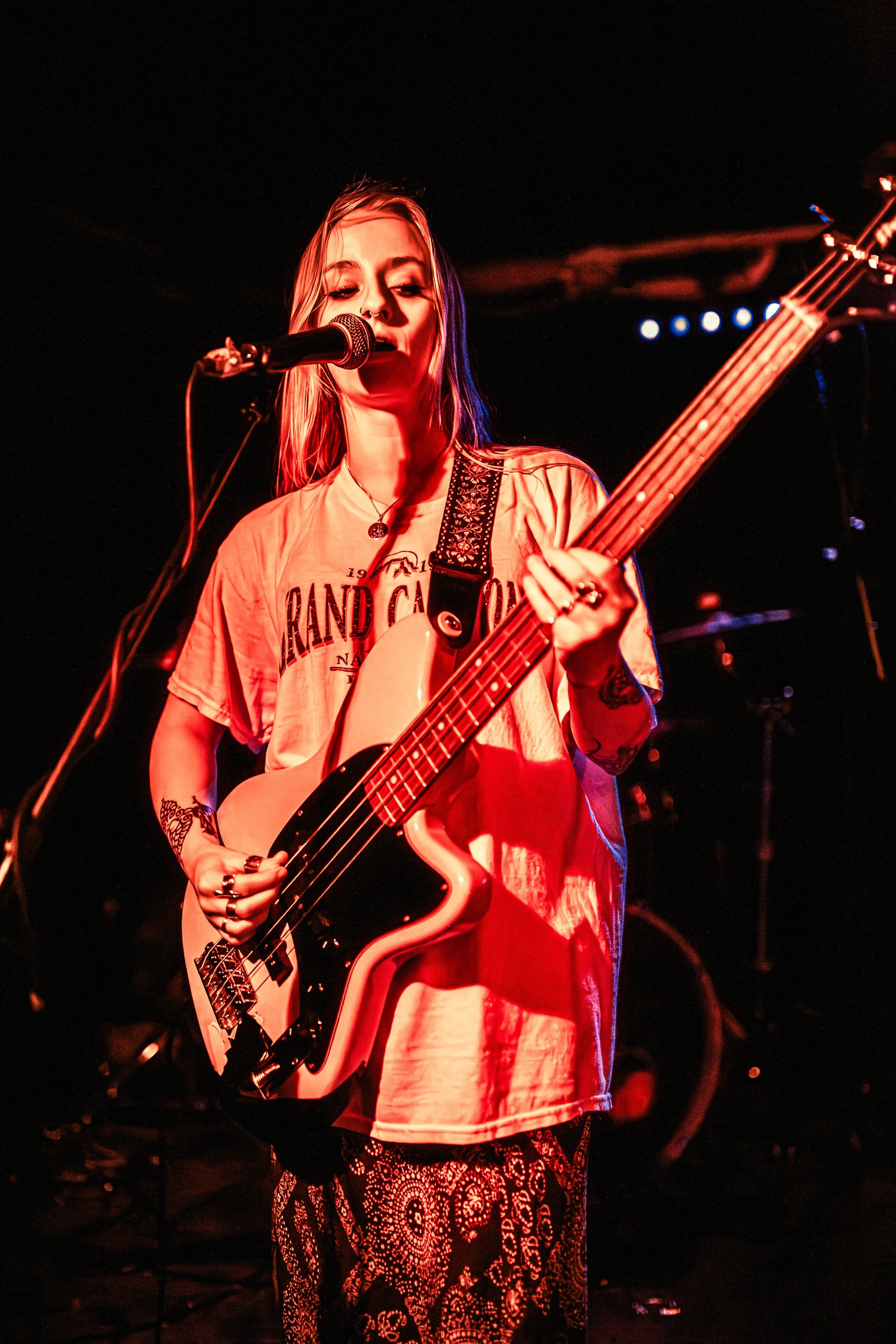 WornOut_SebrightArms_Fun_LuxuryApartments_Buds-80.jpg