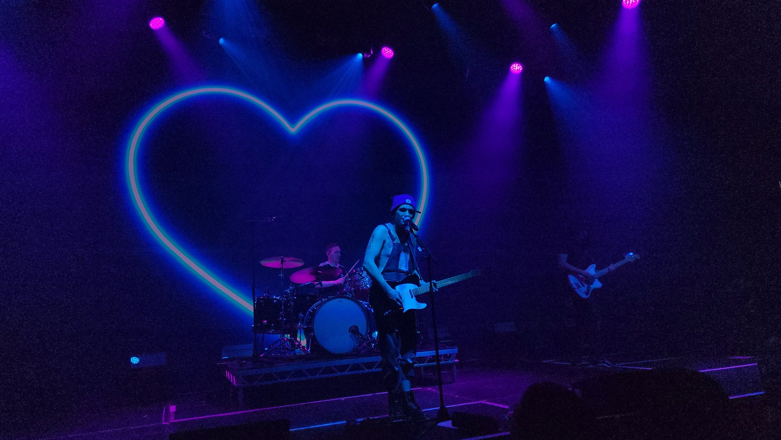 LIVE REVIEW: BADFLOWER AT HERE AT OUTERNET, LONDON 15/12/25 (+ BILK)