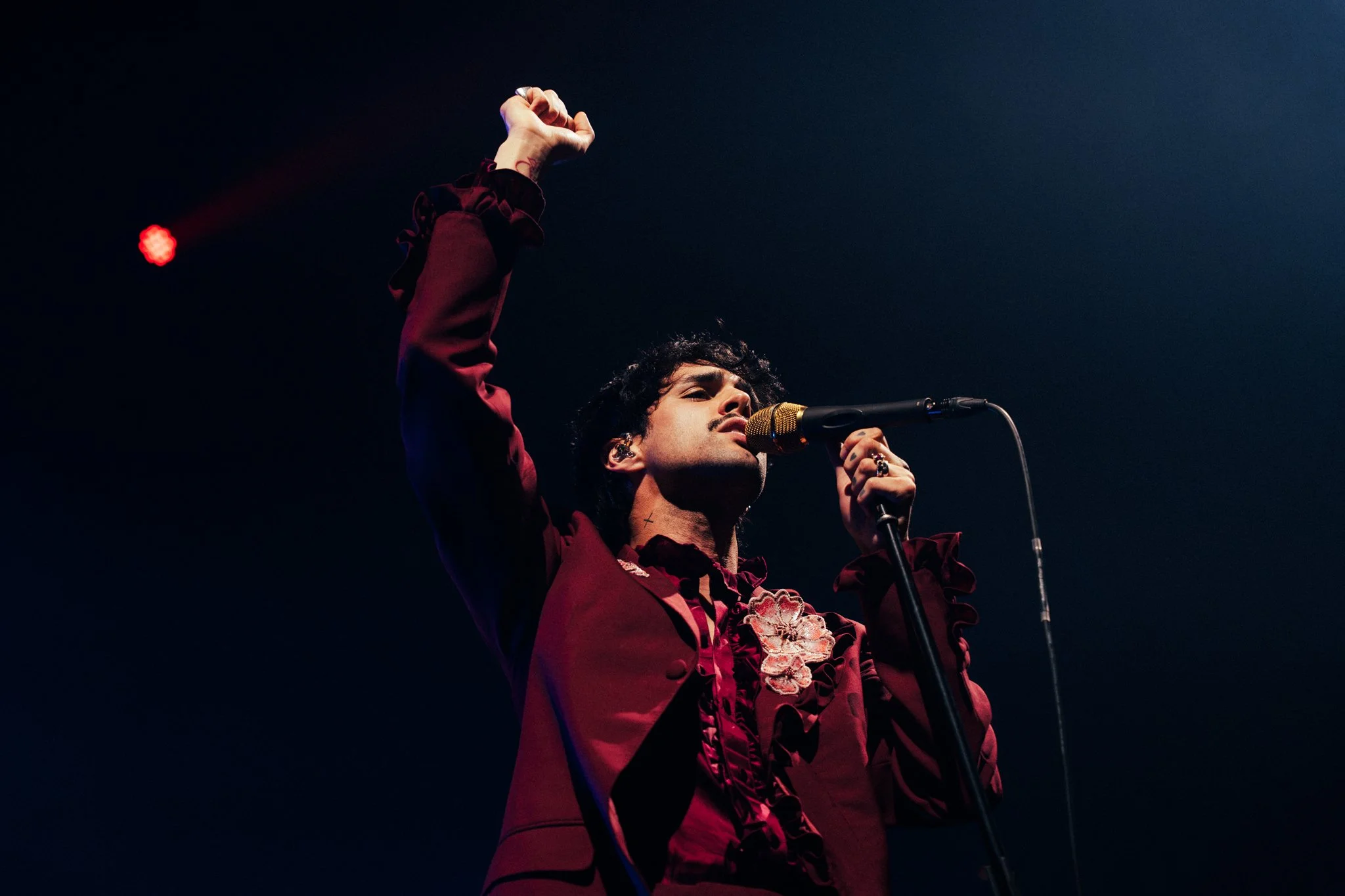 LIVE REVIEW + PHOTOS: STEPHEN SANCHEZ AT THE ROUNDHOUSE 11/05/26