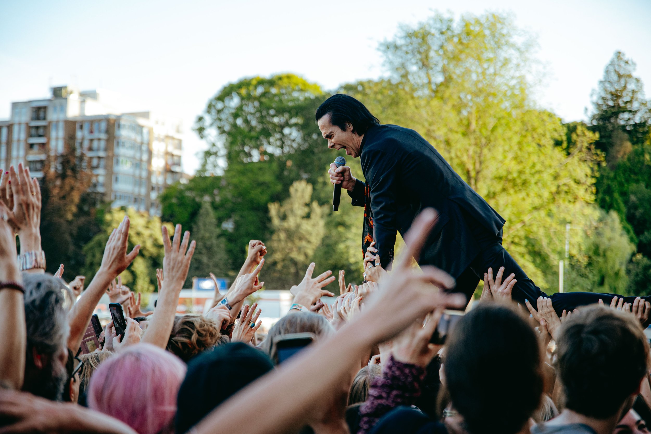 NickCave_CHLOEHASHEMI_@photosbychloeh_CH1_7822.CR3.jpg