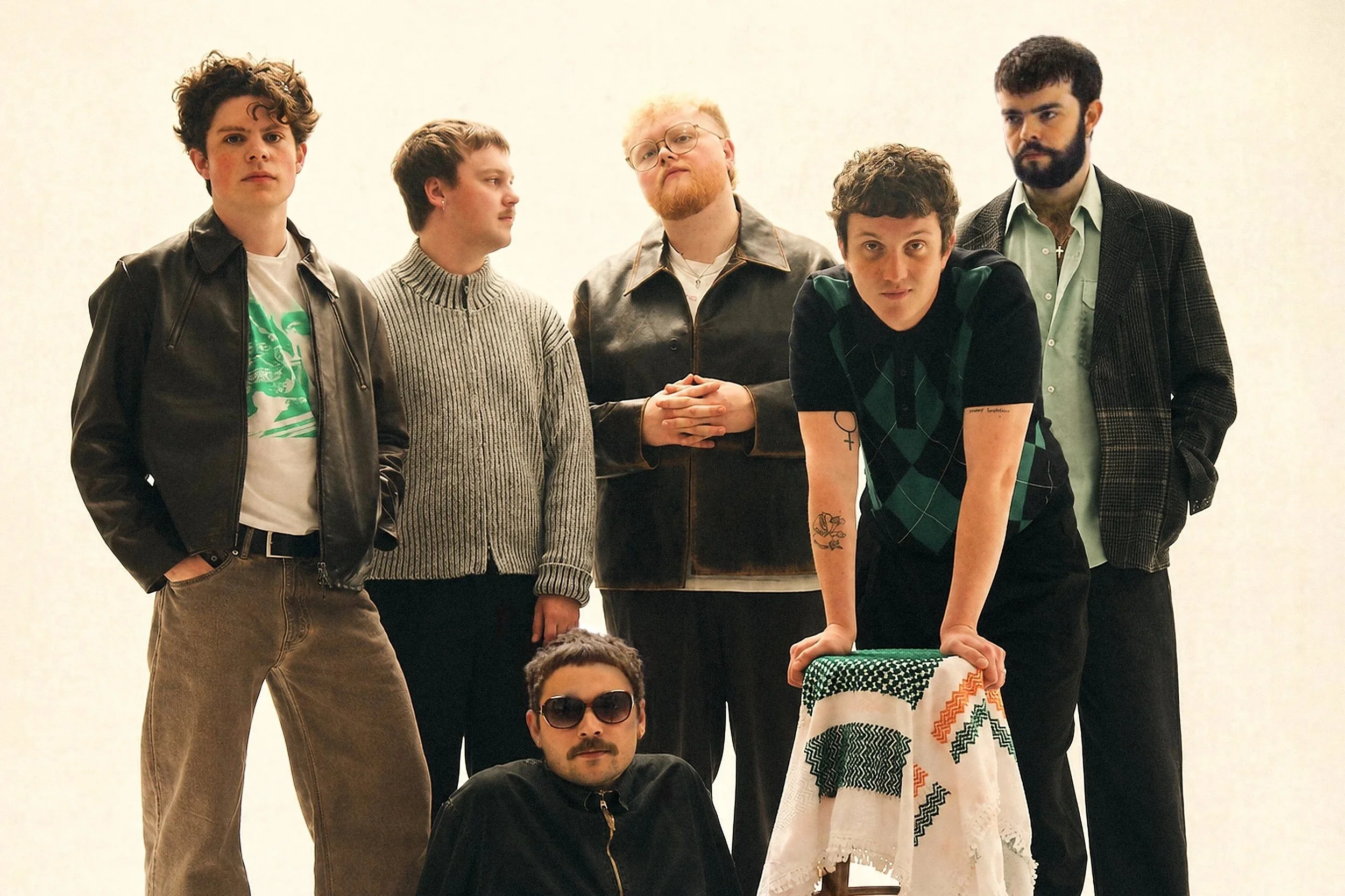 MADRA SALACH ANNOUNCE DEBUT ALBUM