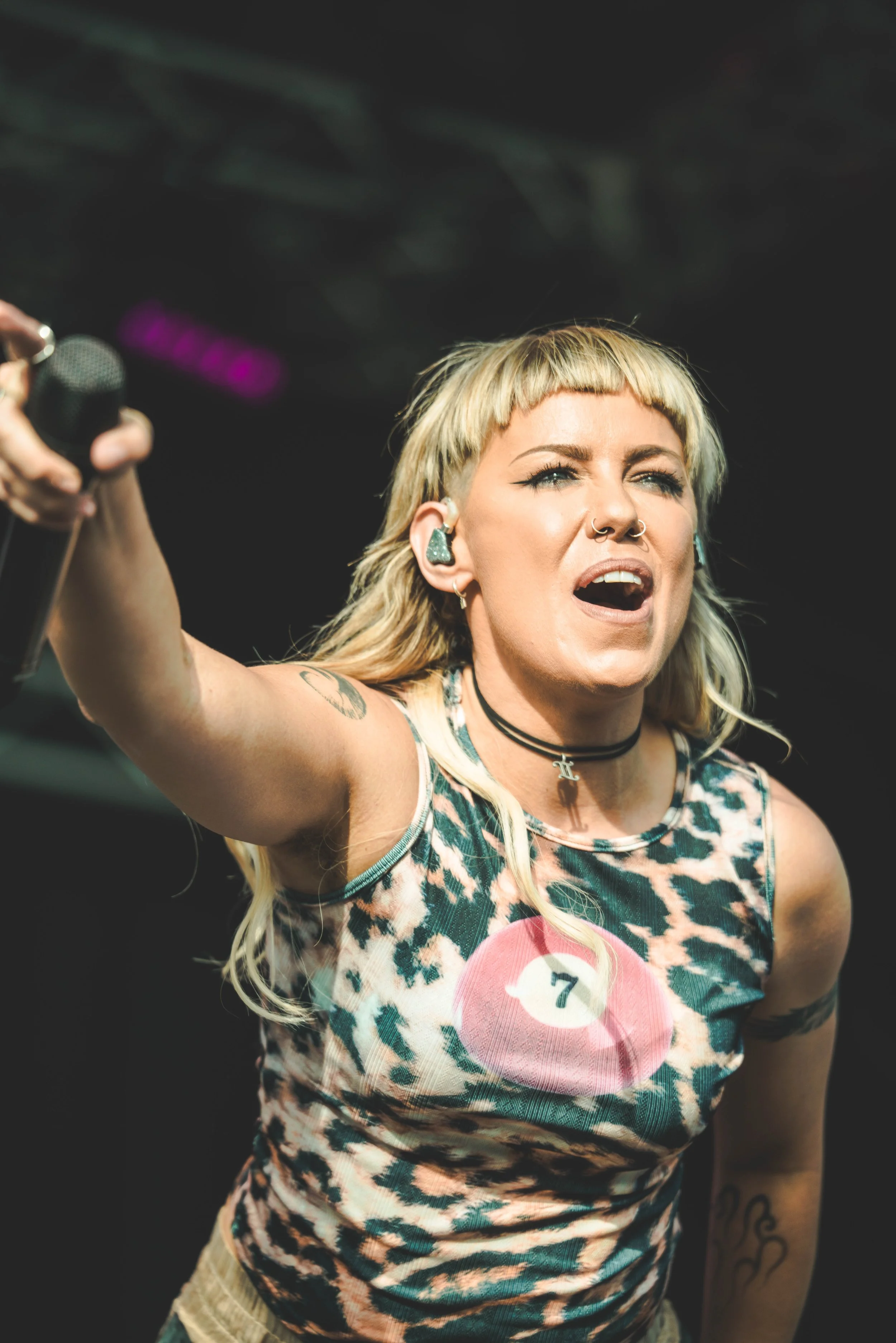 TONIGHT ALIVE_18.jpg