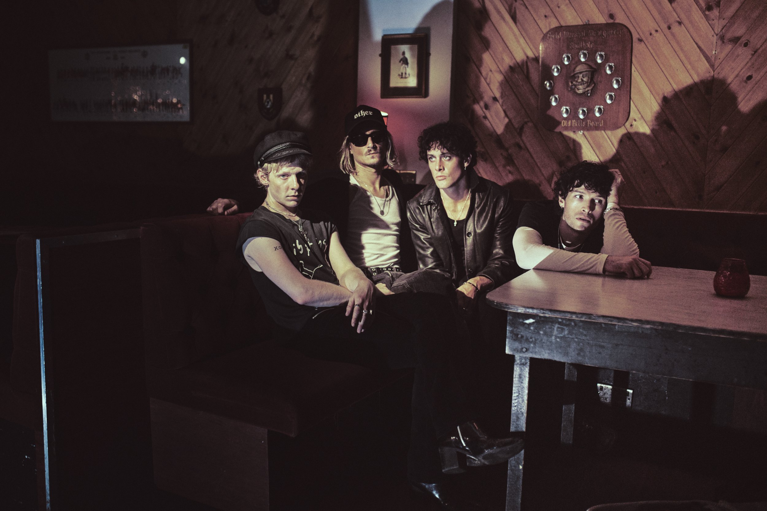 LEAP ANNOUNCE NEW SINGLE