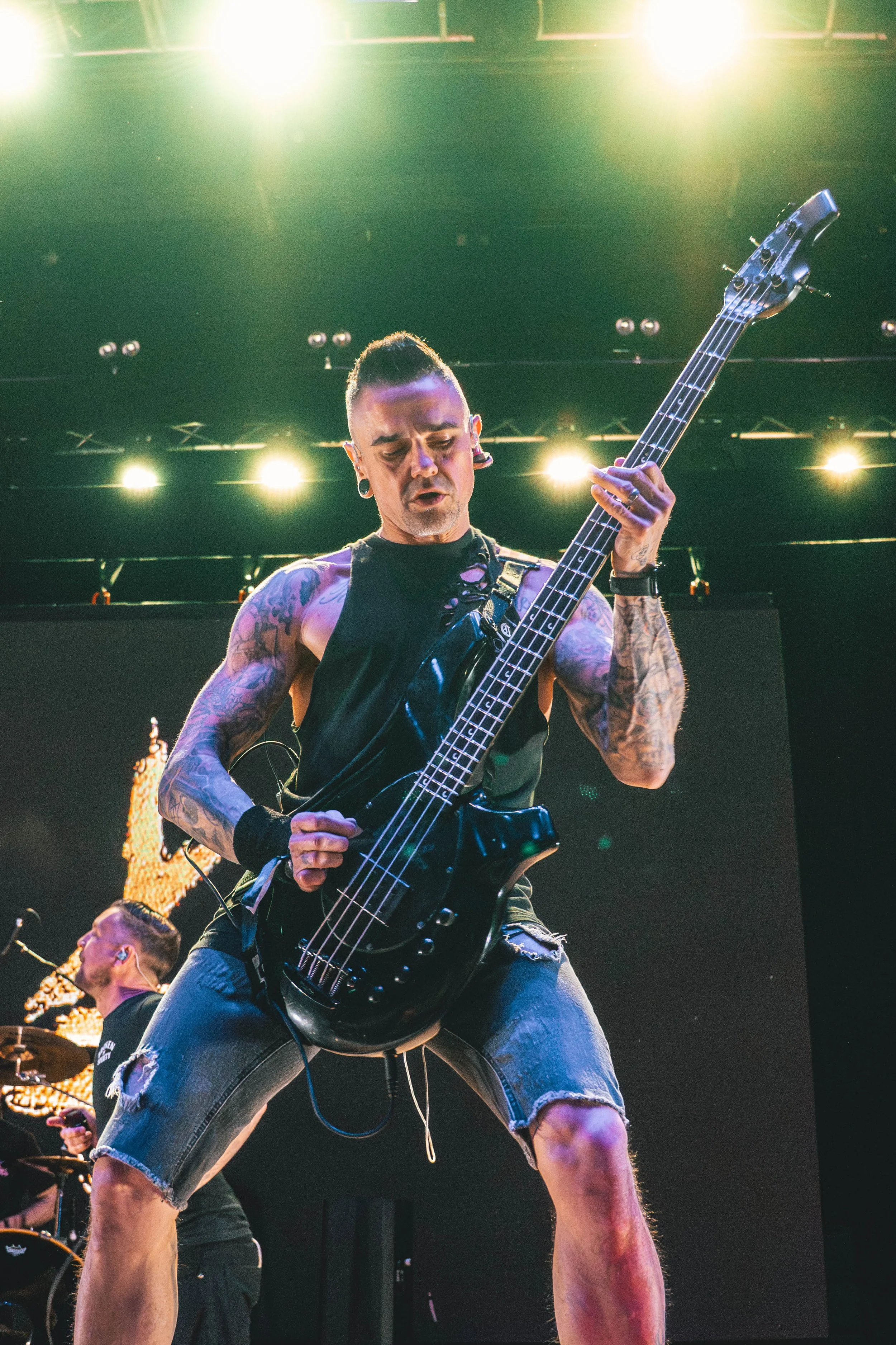 KILL THE LIGHTS_05.jpg