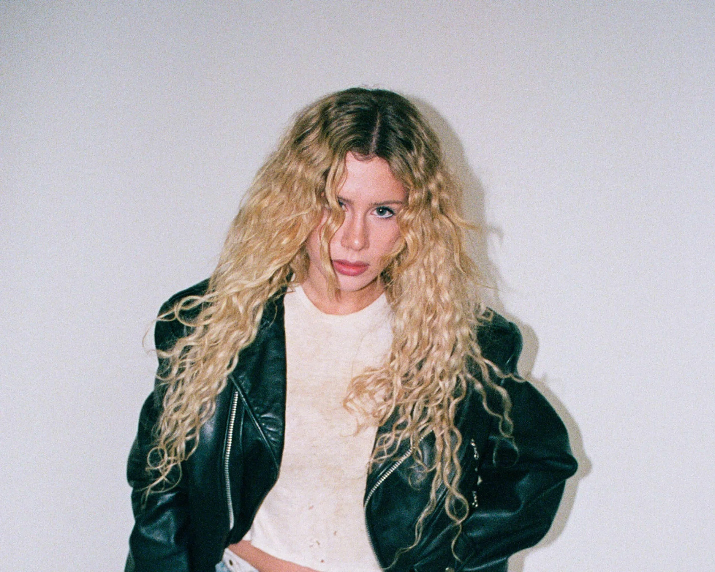 SLAYYYTER UNVEILS THIRD STUDIO ALBUM