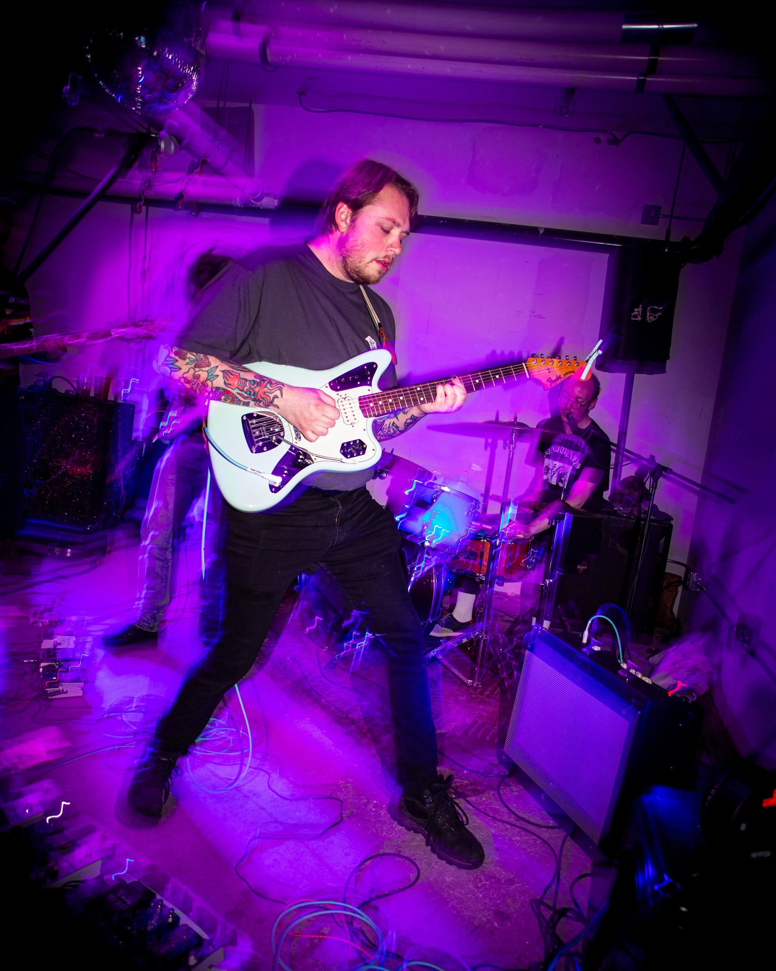 idiotsavant-050926-115.jpg