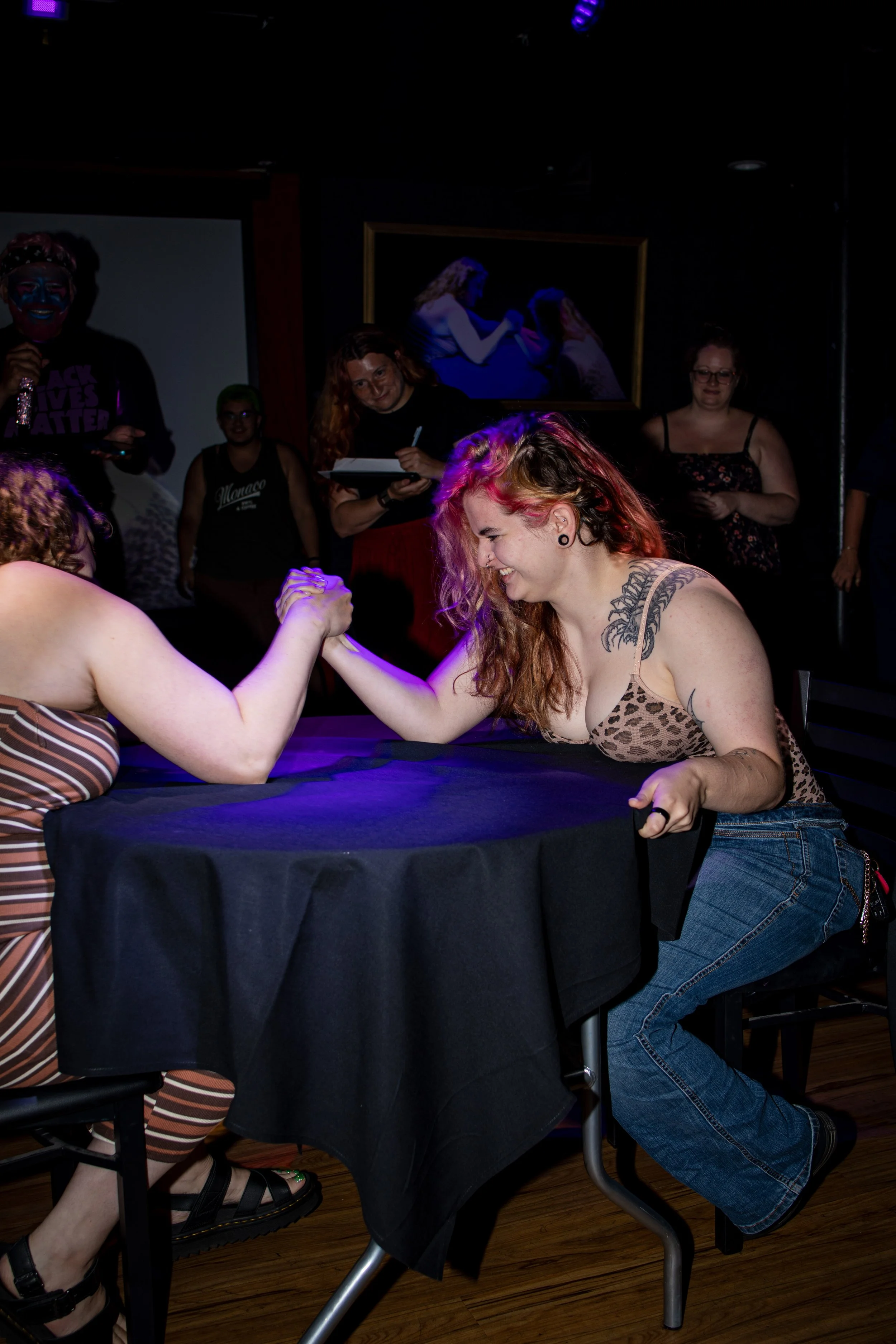 gayarmwrestling-028.jpg
