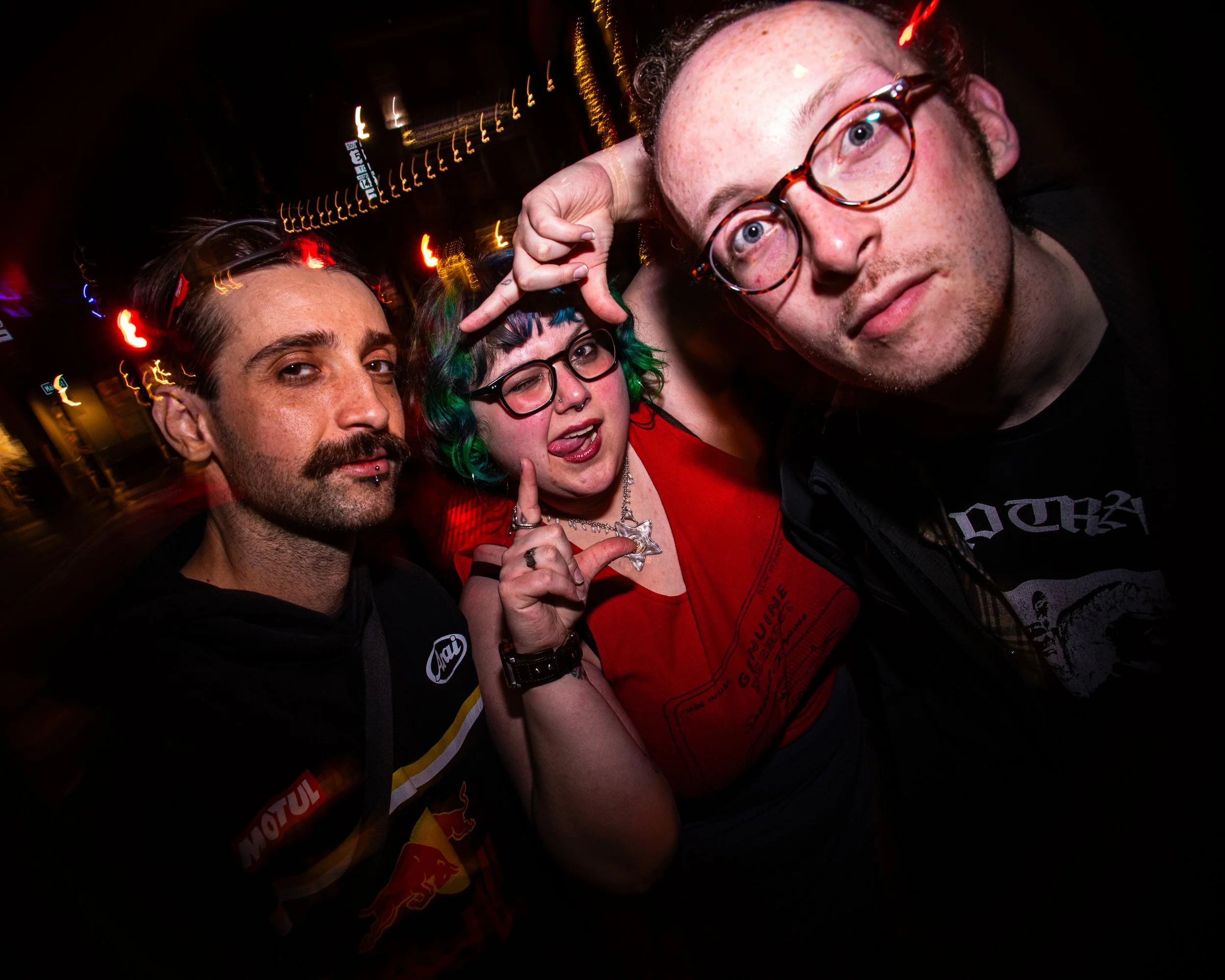 idiotsavant-050926-008.jpg