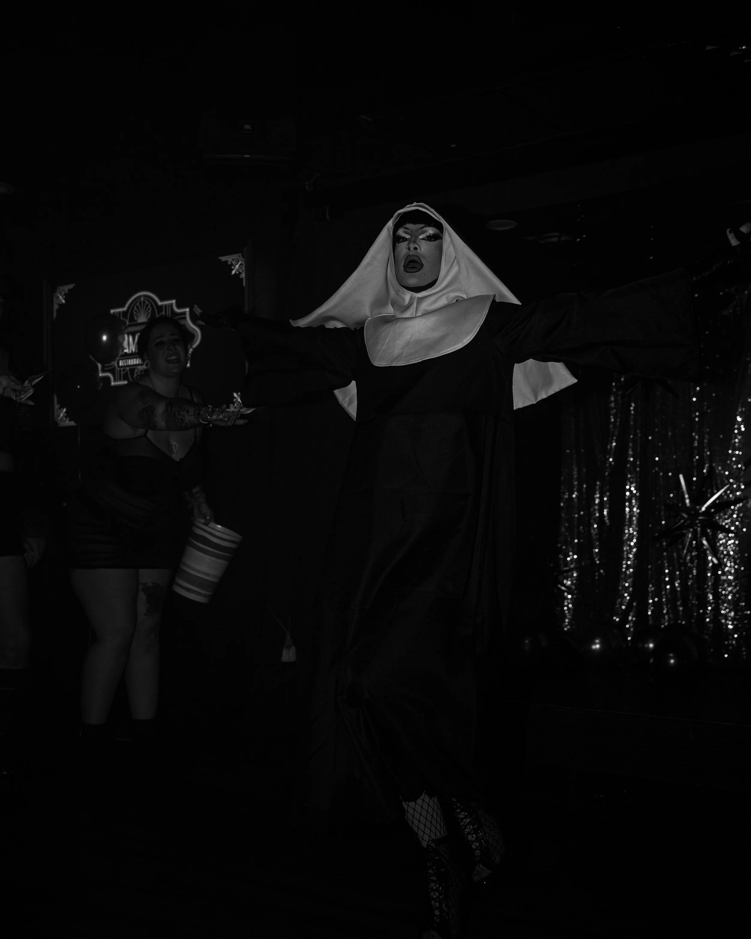 jackielegsbday-080126-091.jpg