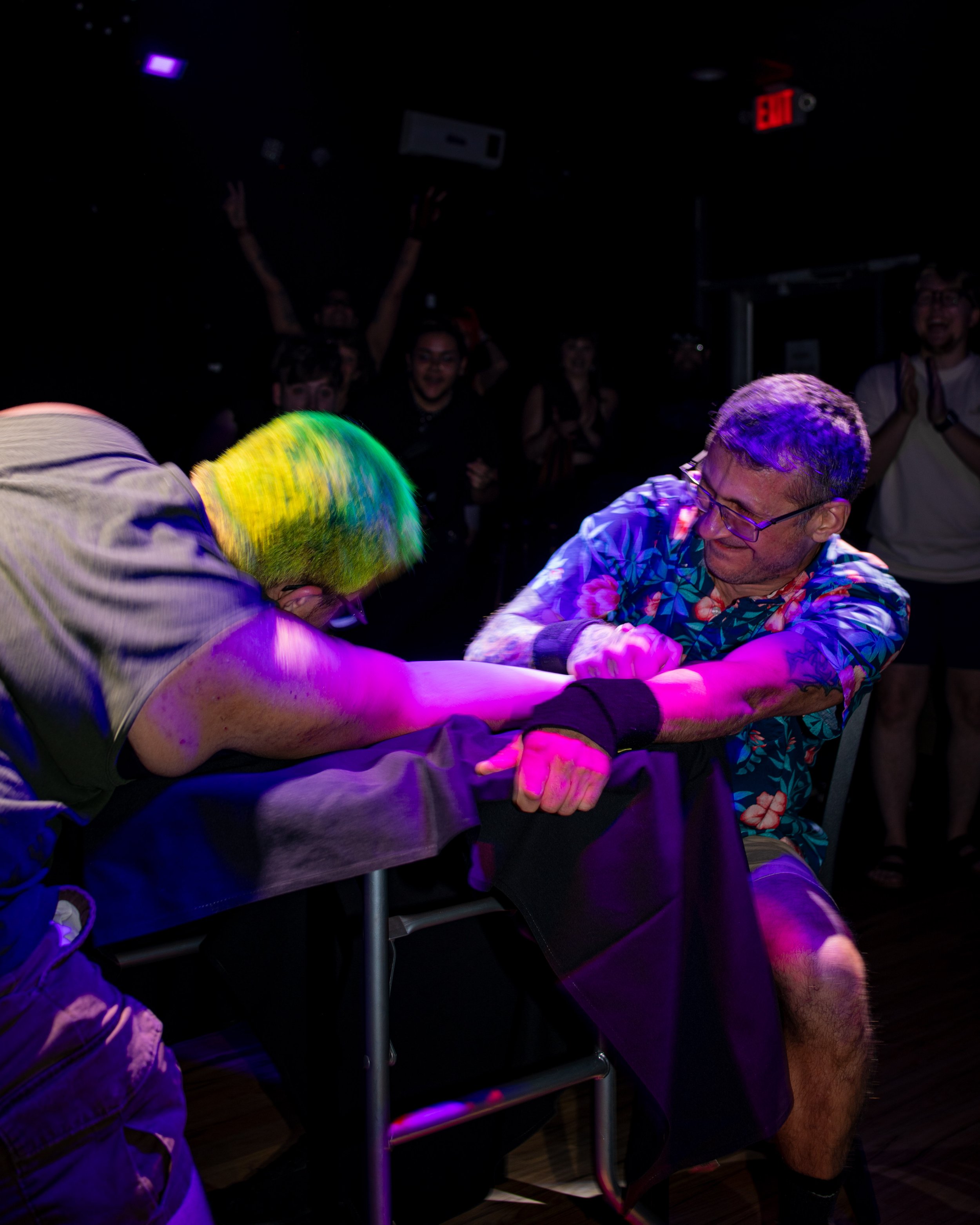 gayarmwrestling-065.jpg