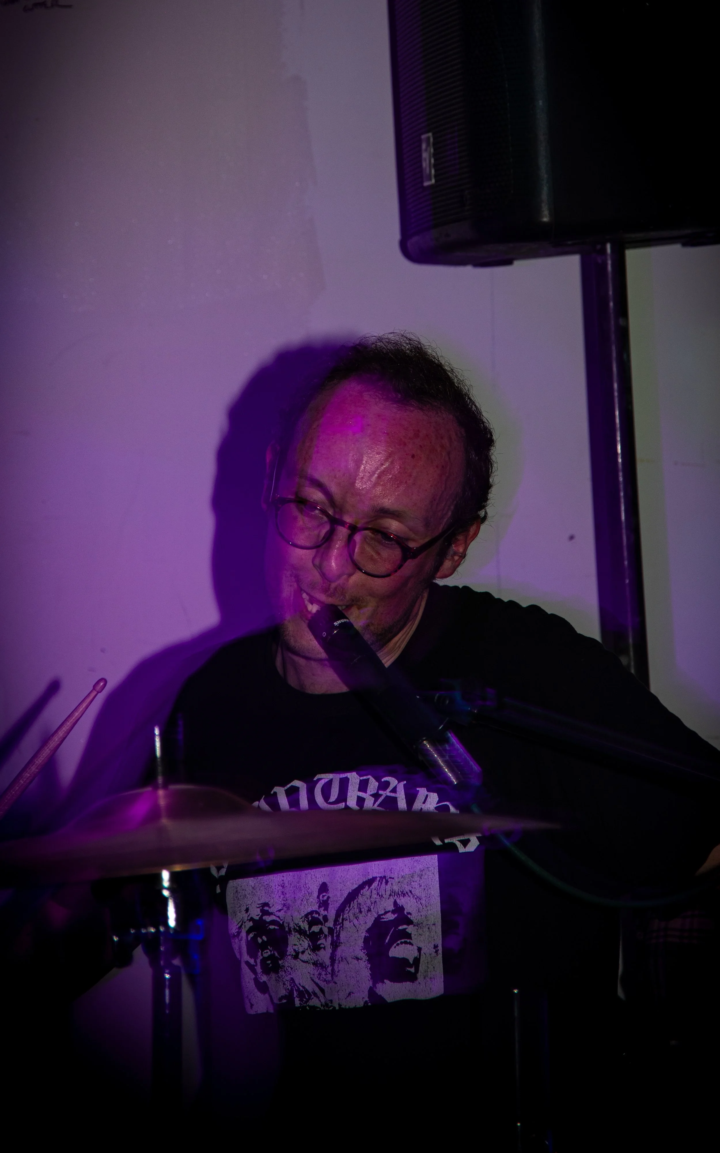 idiotsavant-050926-127.jpg