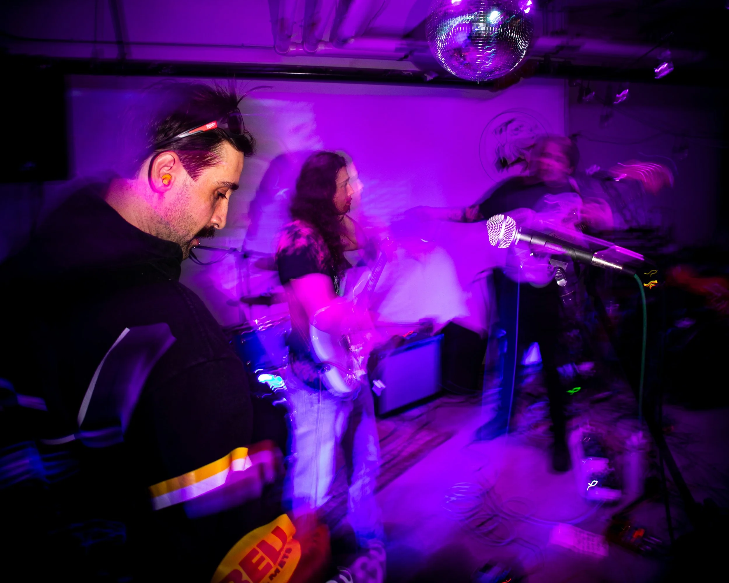 idiotsavant-050926-112.jpg