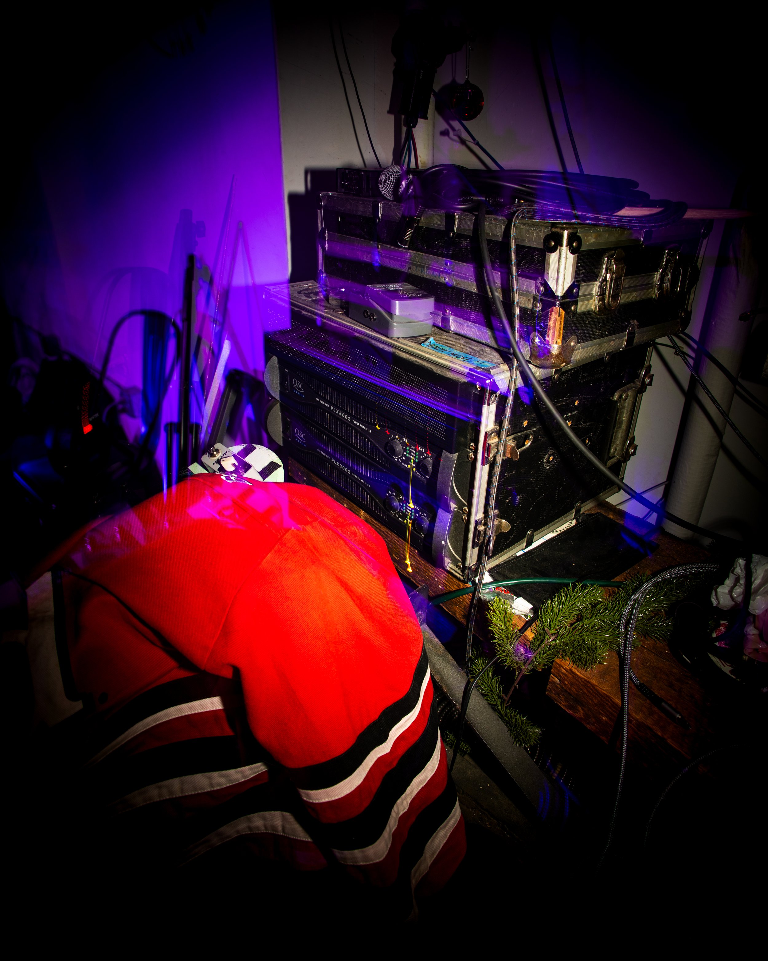 idiotsavant-050926-093.jpg