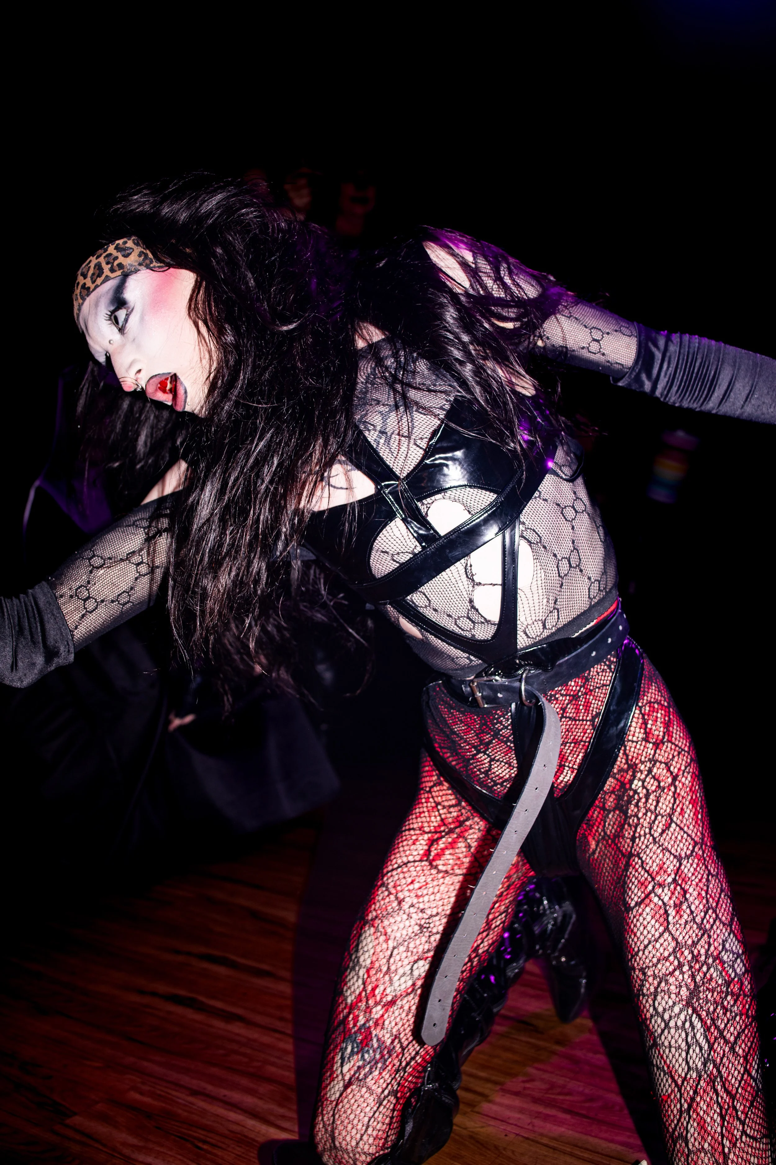 jackielegsbday-080126-058.jpg