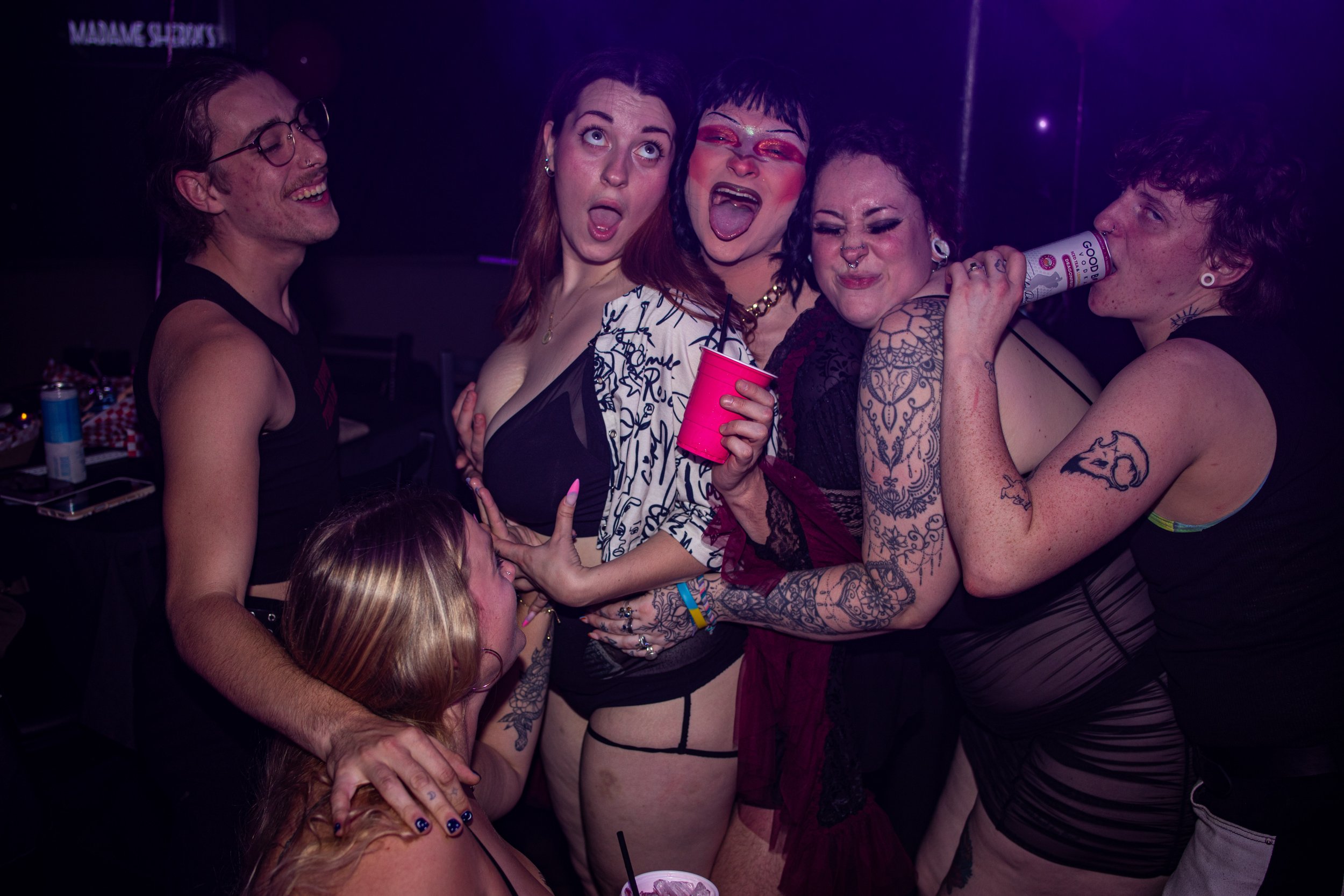jackielegsbday-080126-089.jpg