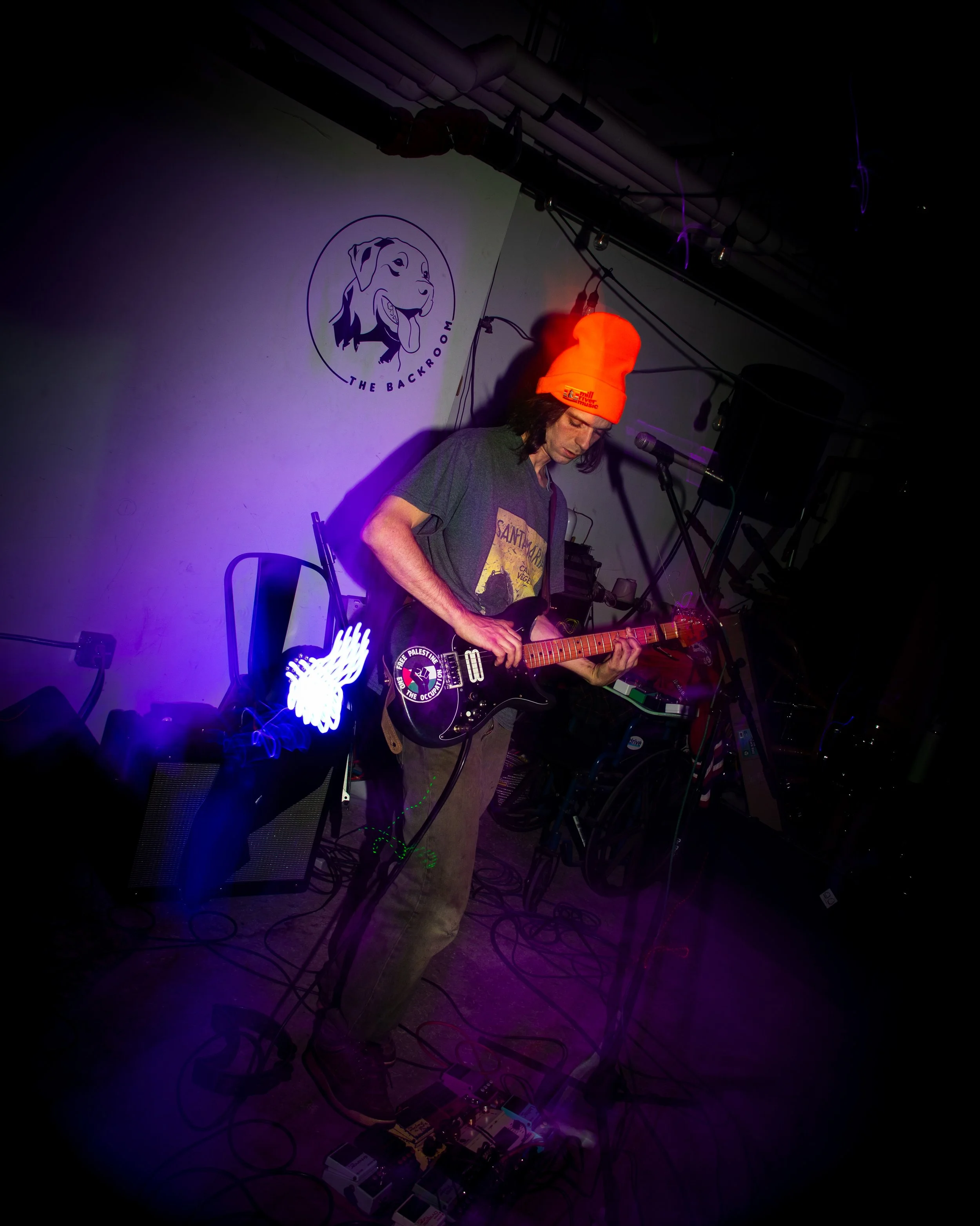 idiotsavant-050926-082.jpg