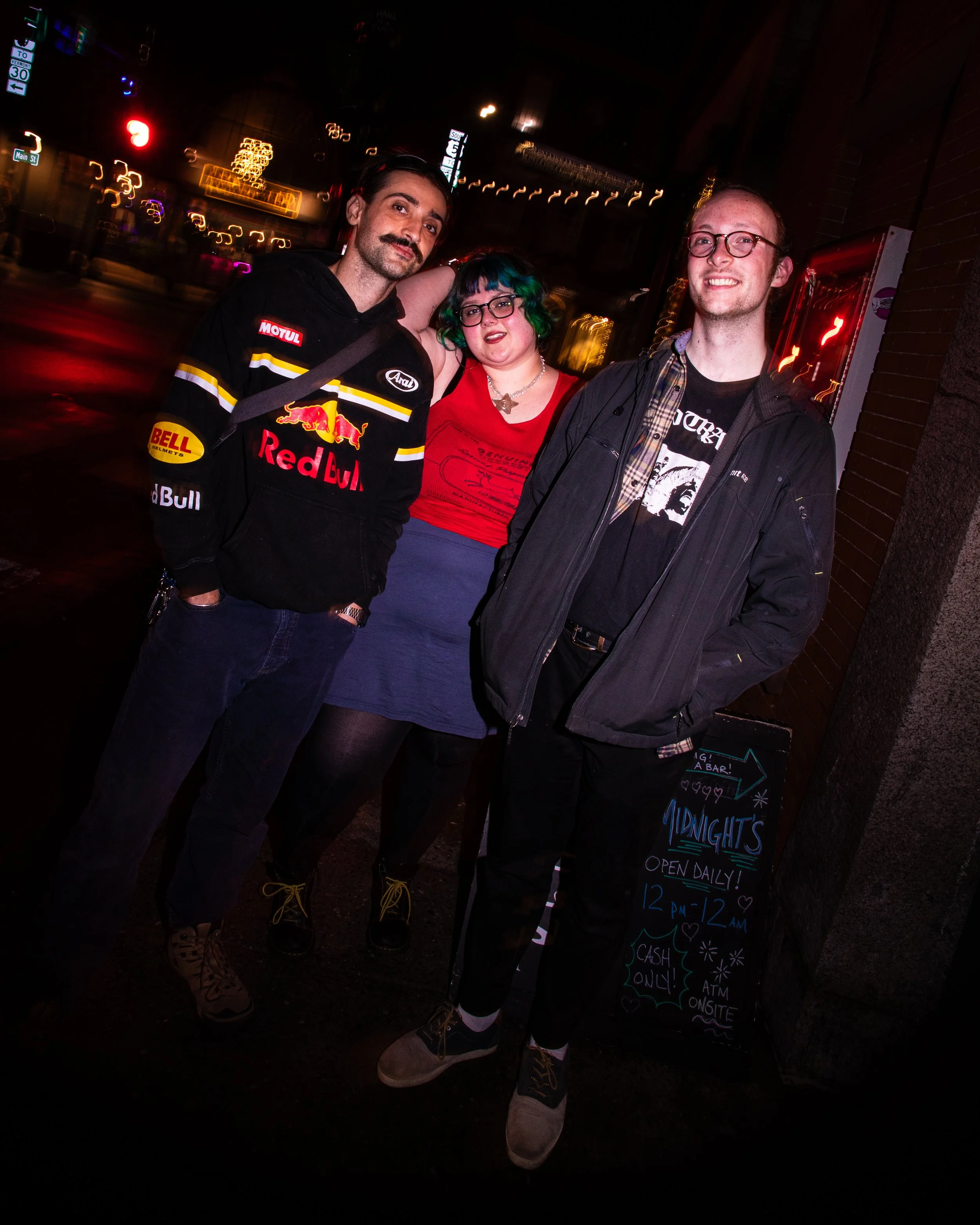 idiotsavant-050926-007.jpg