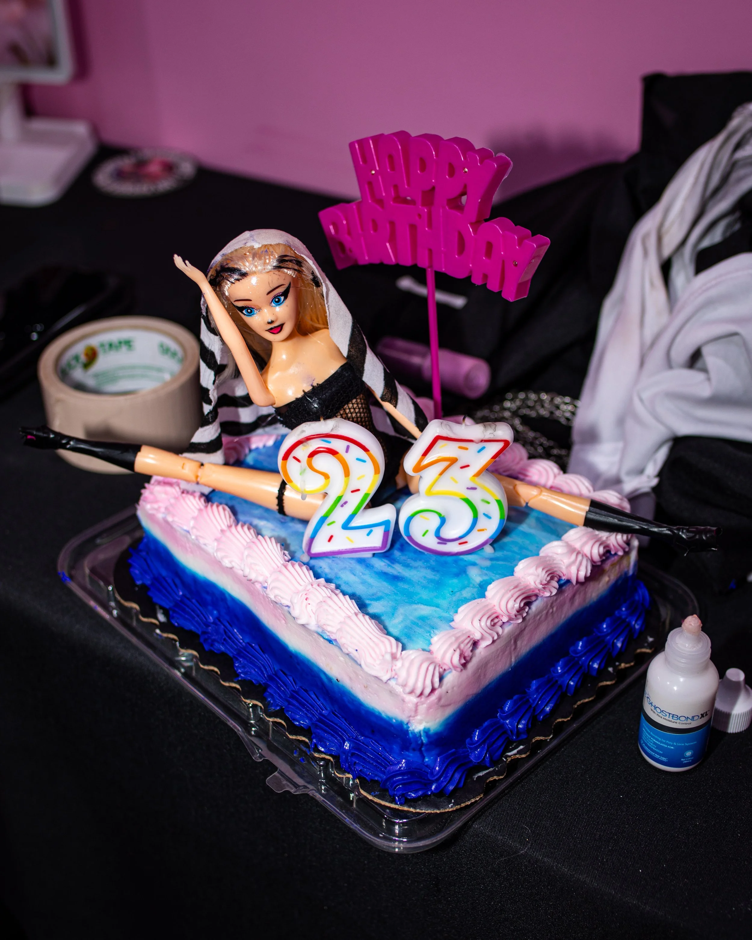 jackielegsbday-080126-111.jpg