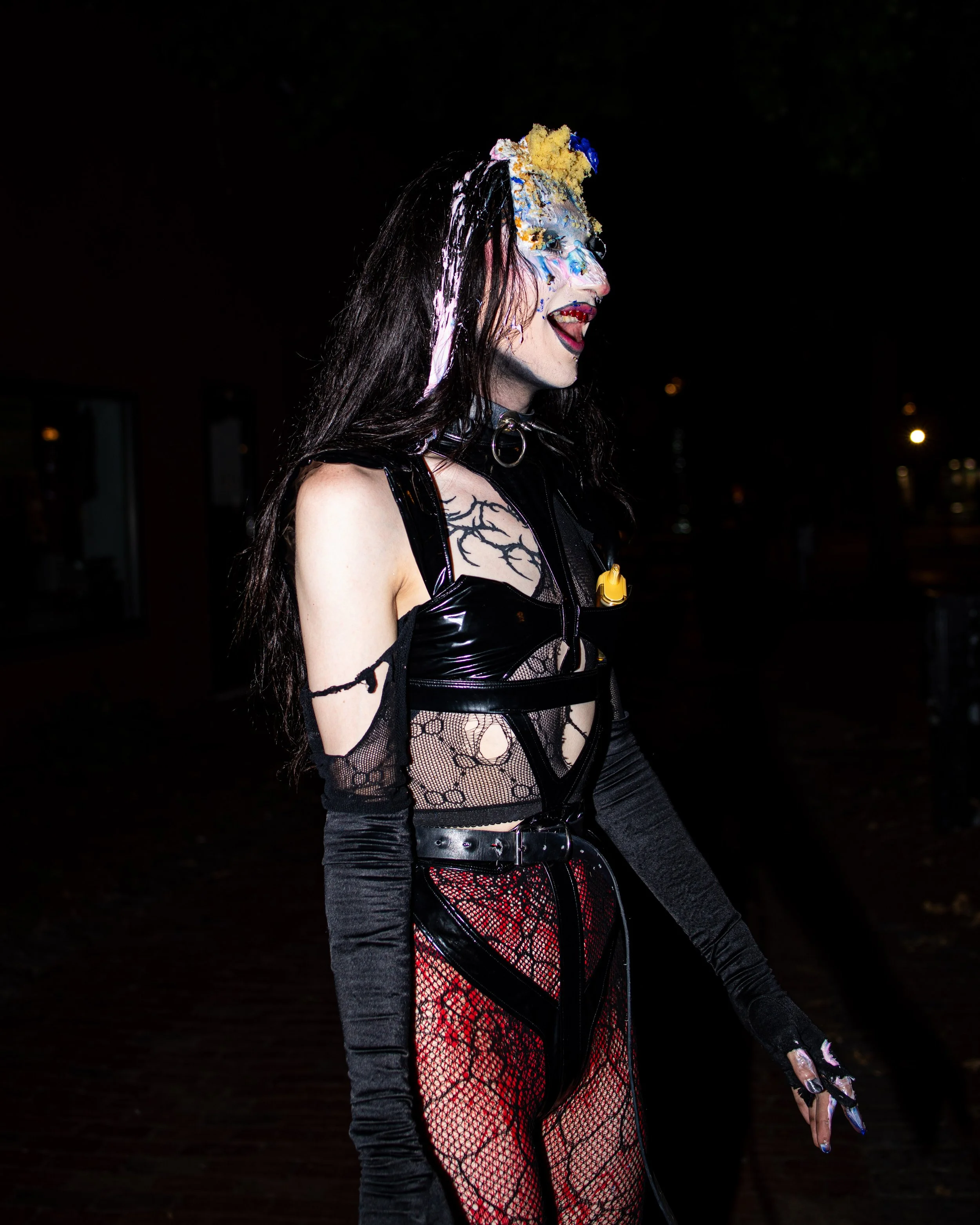 jackielegsbday-080126-136.jpg