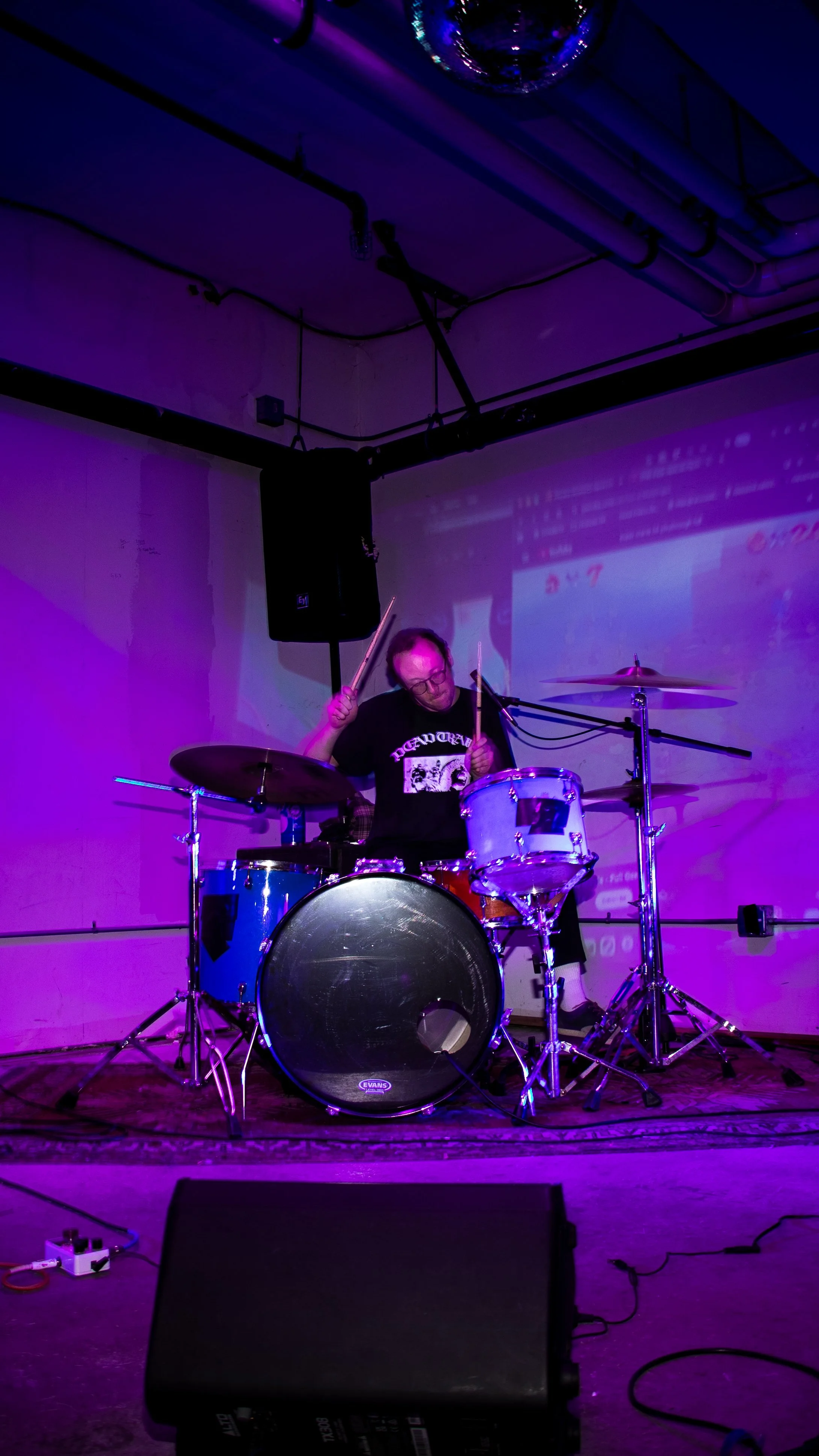 idiotsavant-050926-065.jpg
