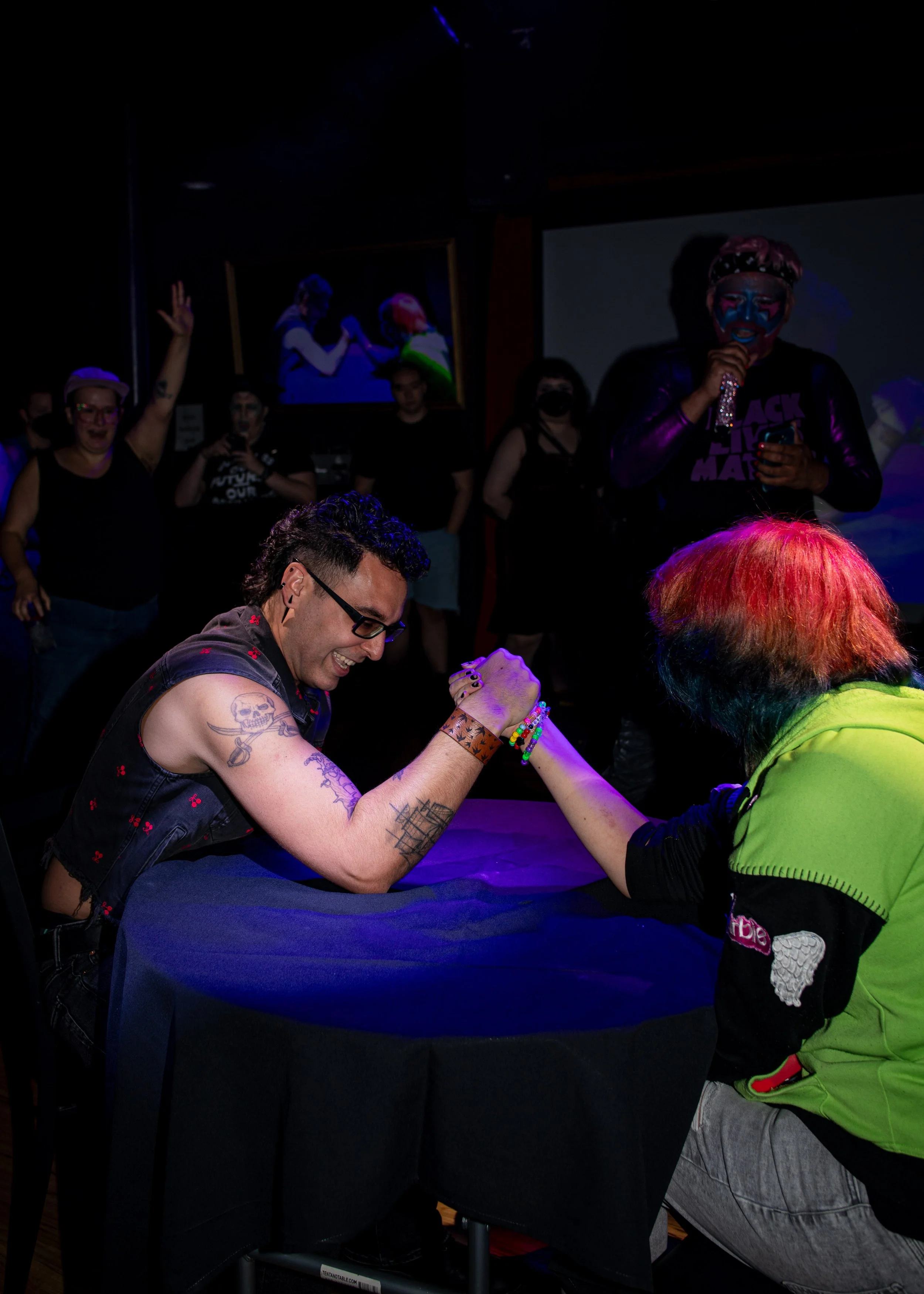 gayarmwrestling-026.jpg