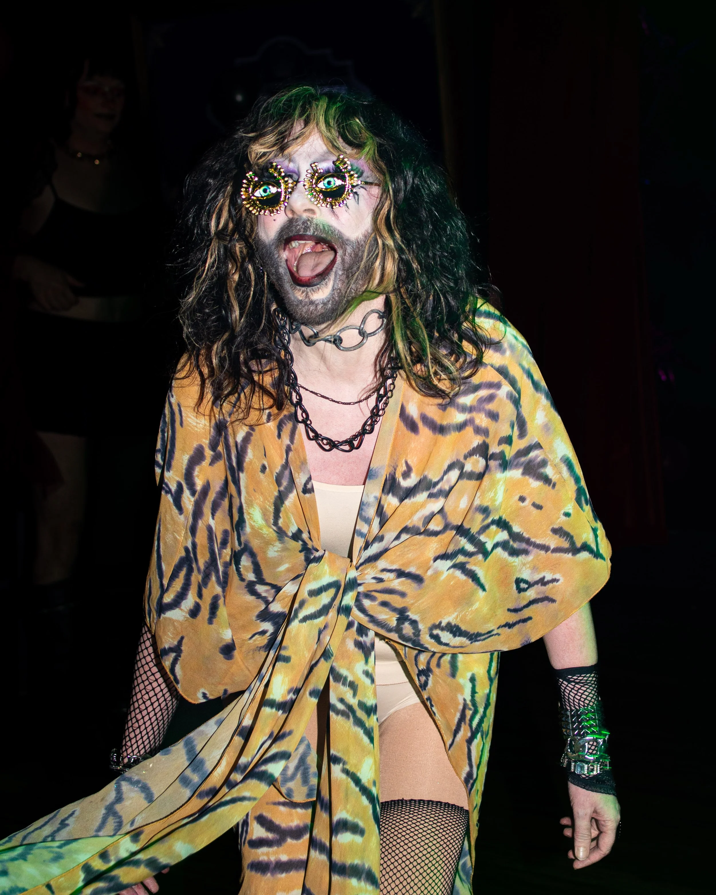 jackielegsbday-080126-101.jpg