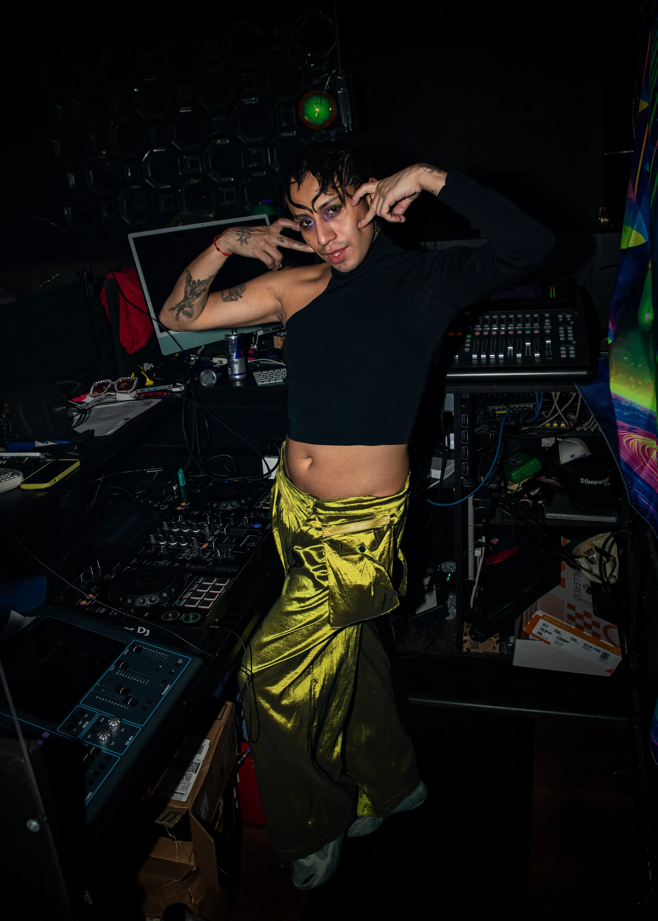 KP-AlienSuperstars-033.jpg