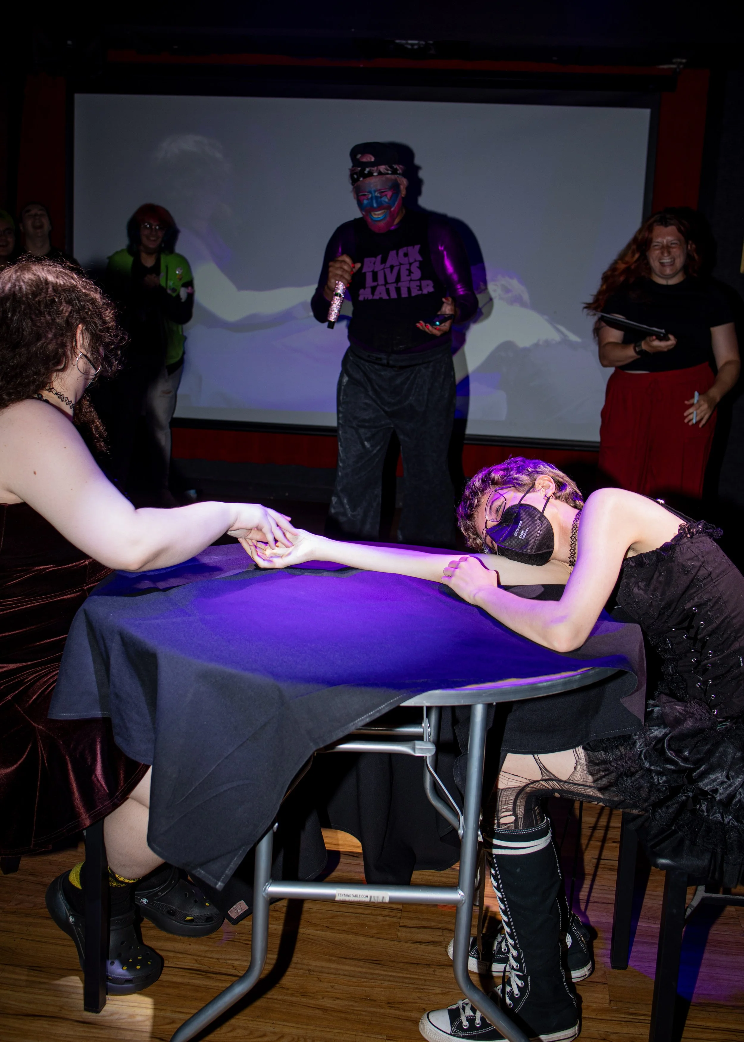 gayarmwrestling-035.jpg