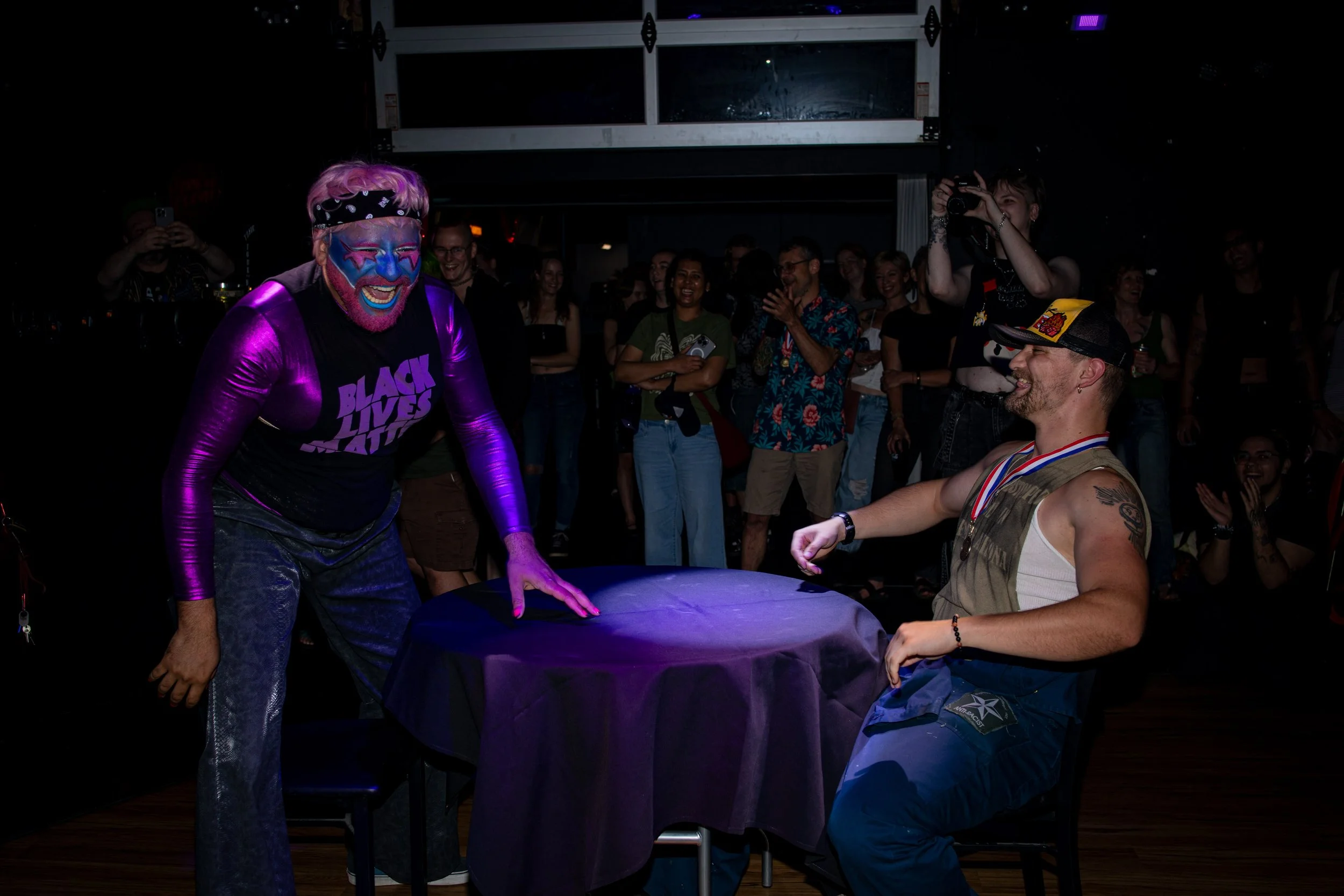 gayarmwrestling-080.jpg