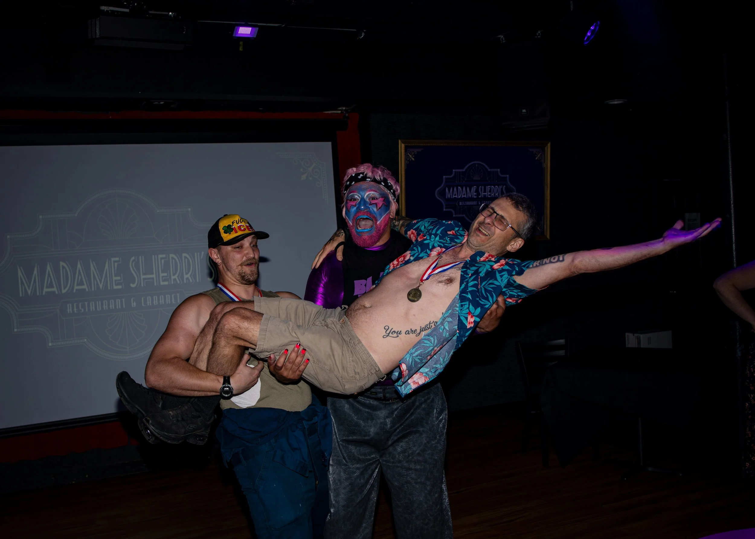 gayarmwrestling-084.jpg