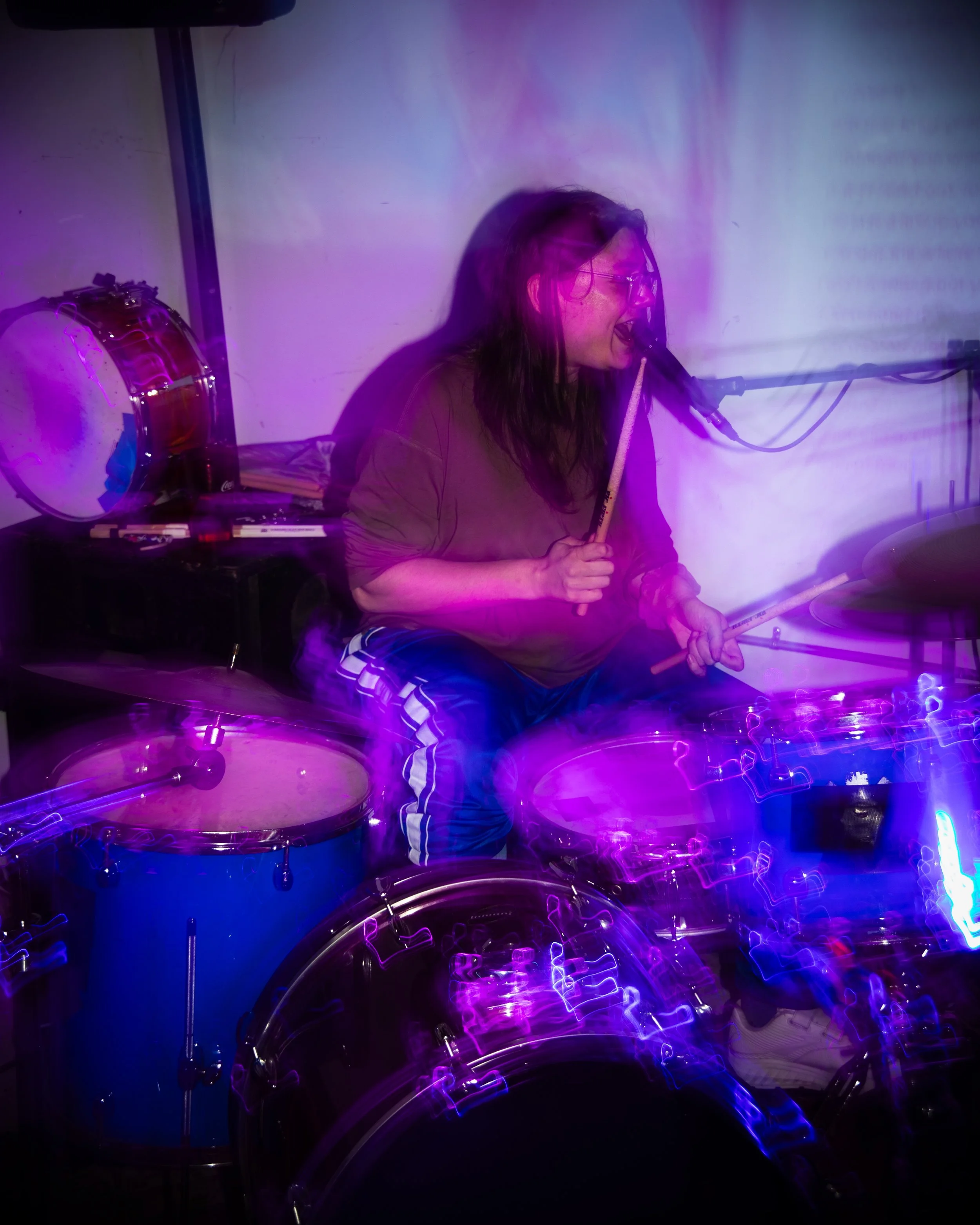 idiotsavant-050926-100.jpg