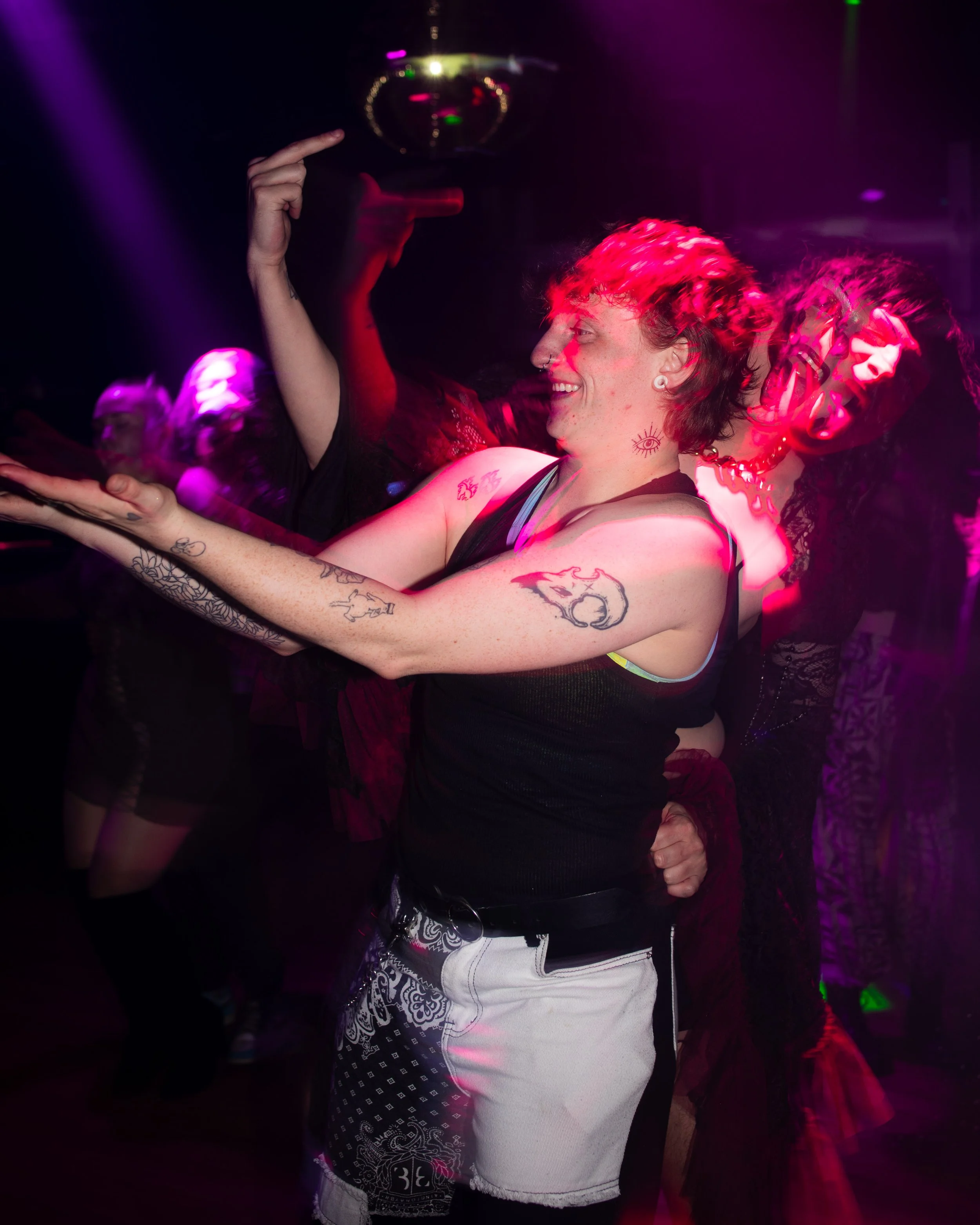 jackielegsbday-080126-018.jpg