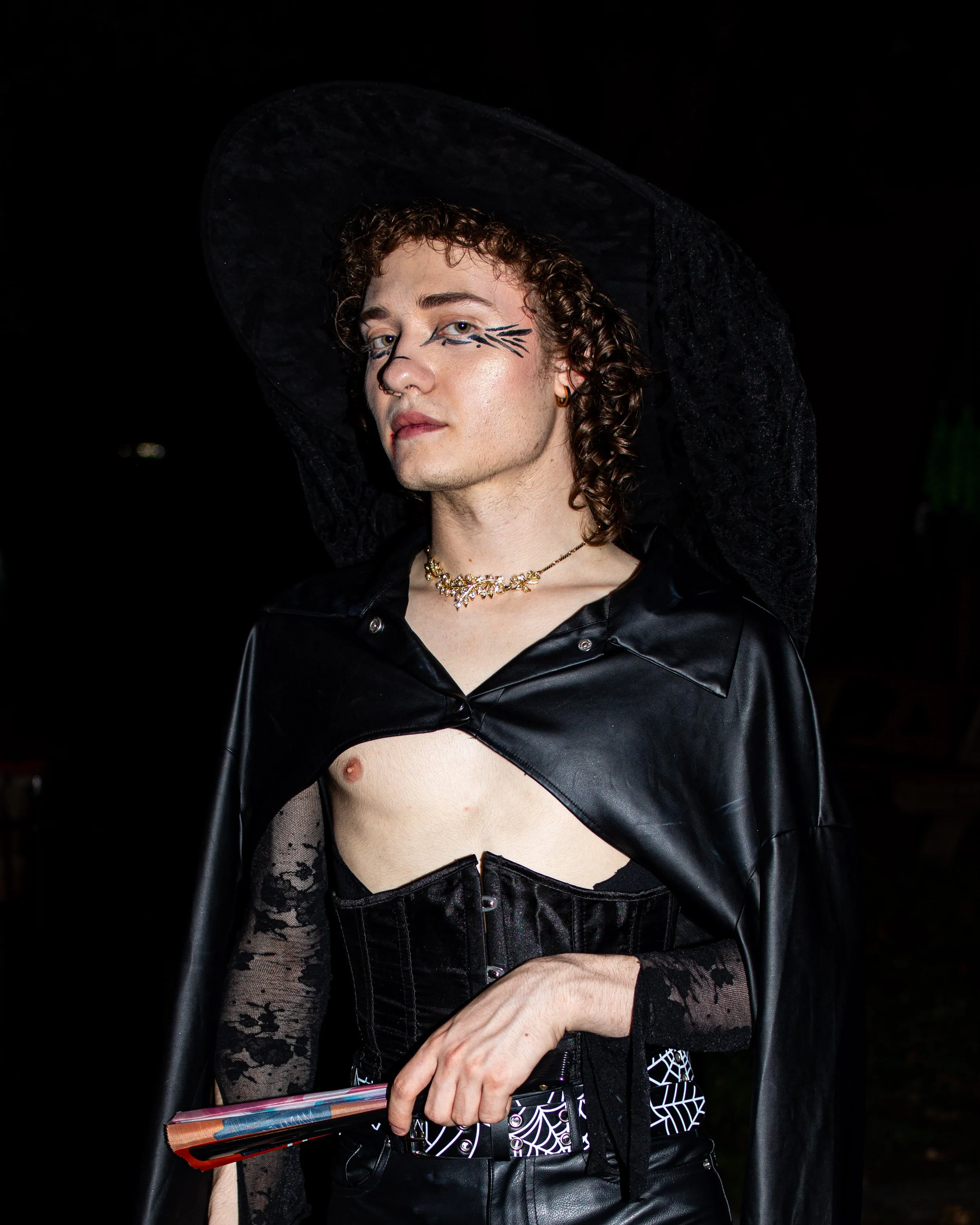 jackielegsbday-080126-134.jpg