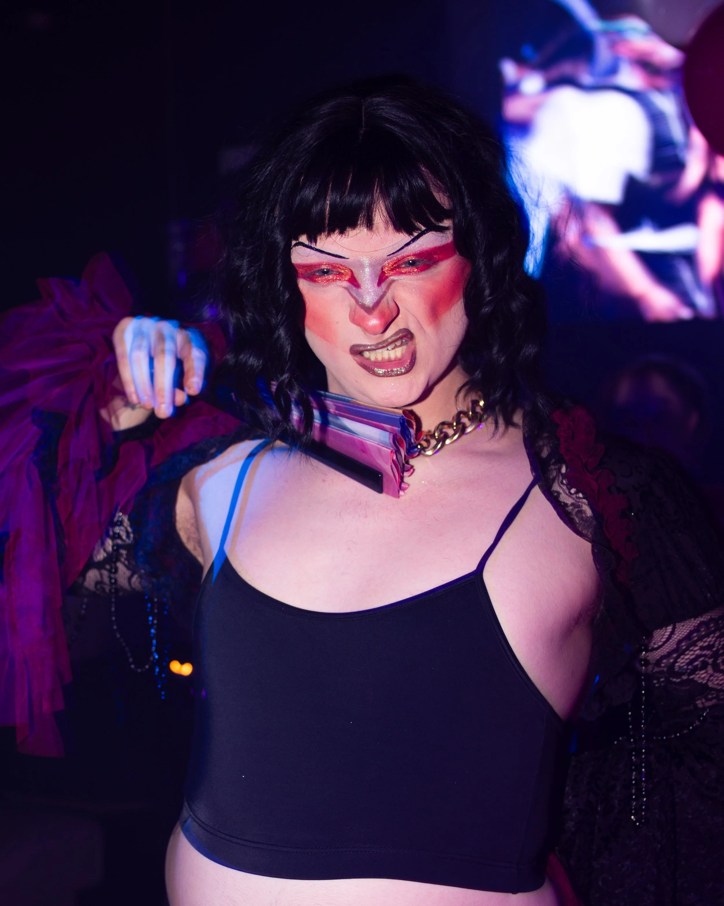 jackielegsbday-080126-025.jpg