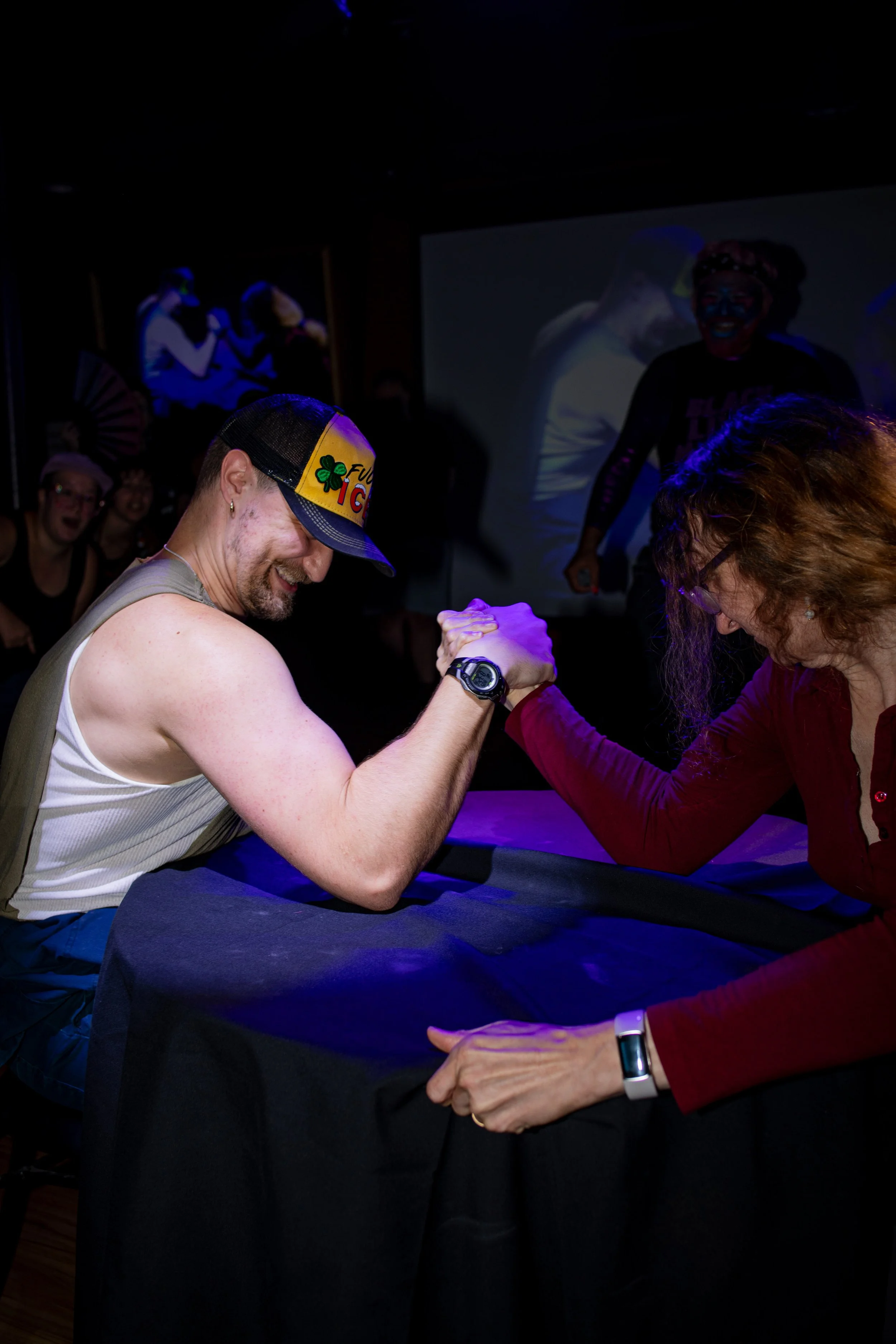 gayarmwrestling-060.jpg