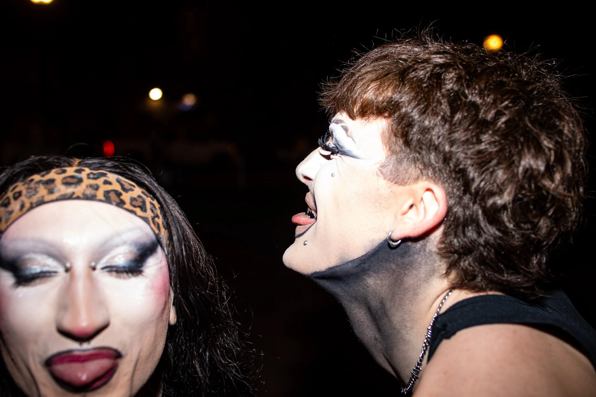 jackielegsbday-080126-118.jpg