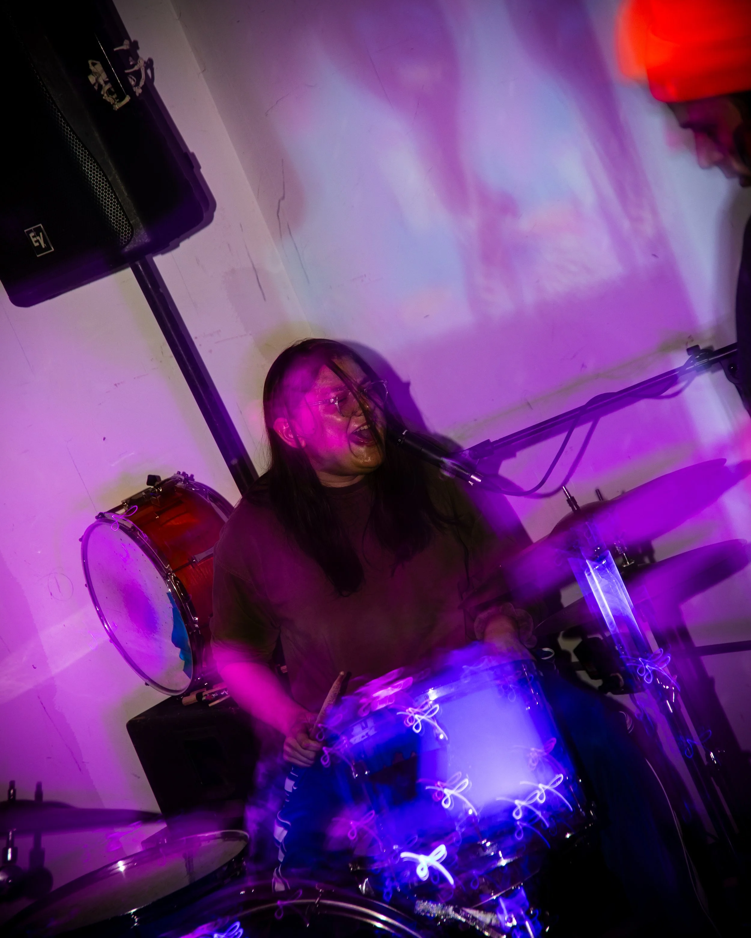 idiotsavant-050926-103.jpg