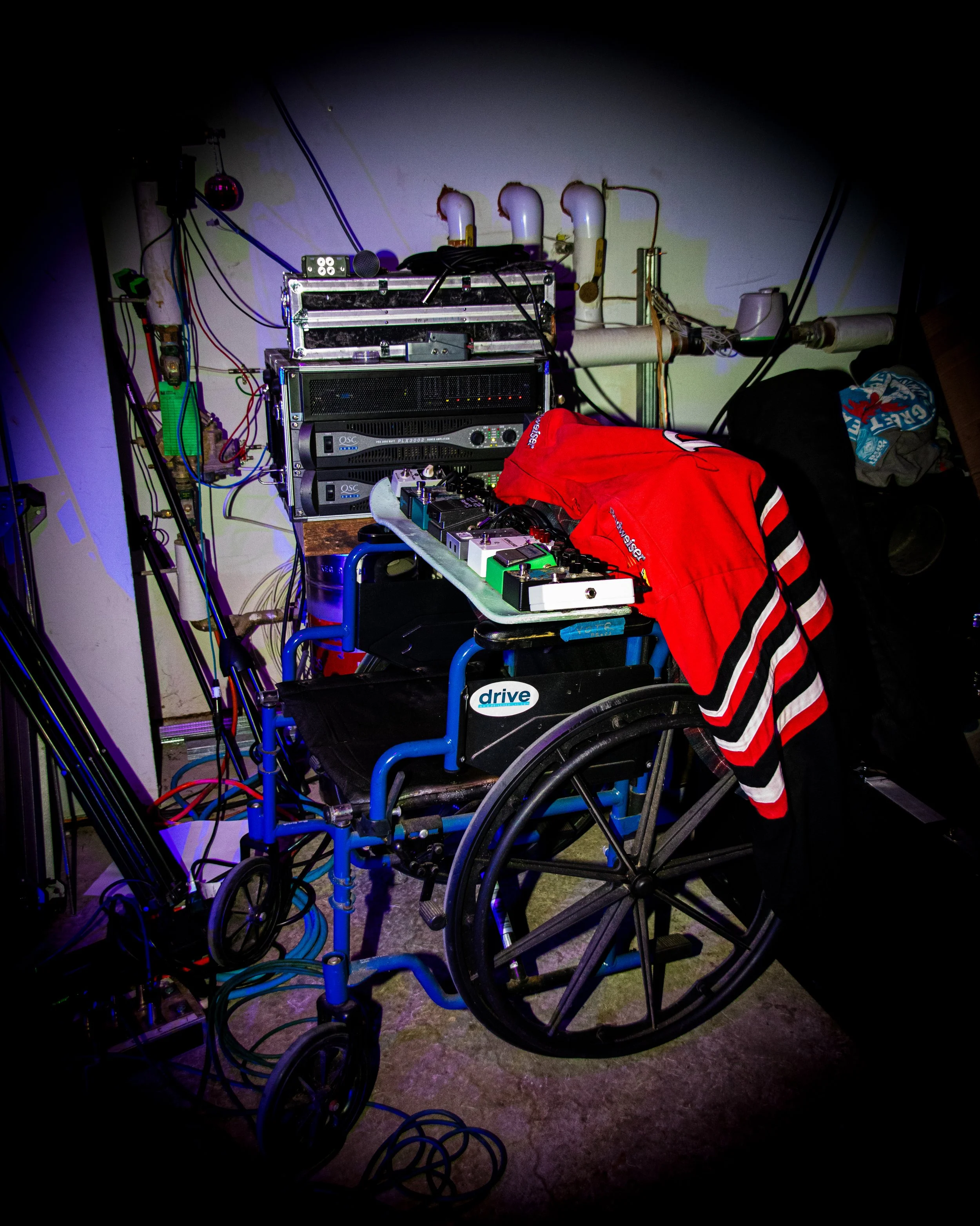 idiotsavant-050926-073.jpg