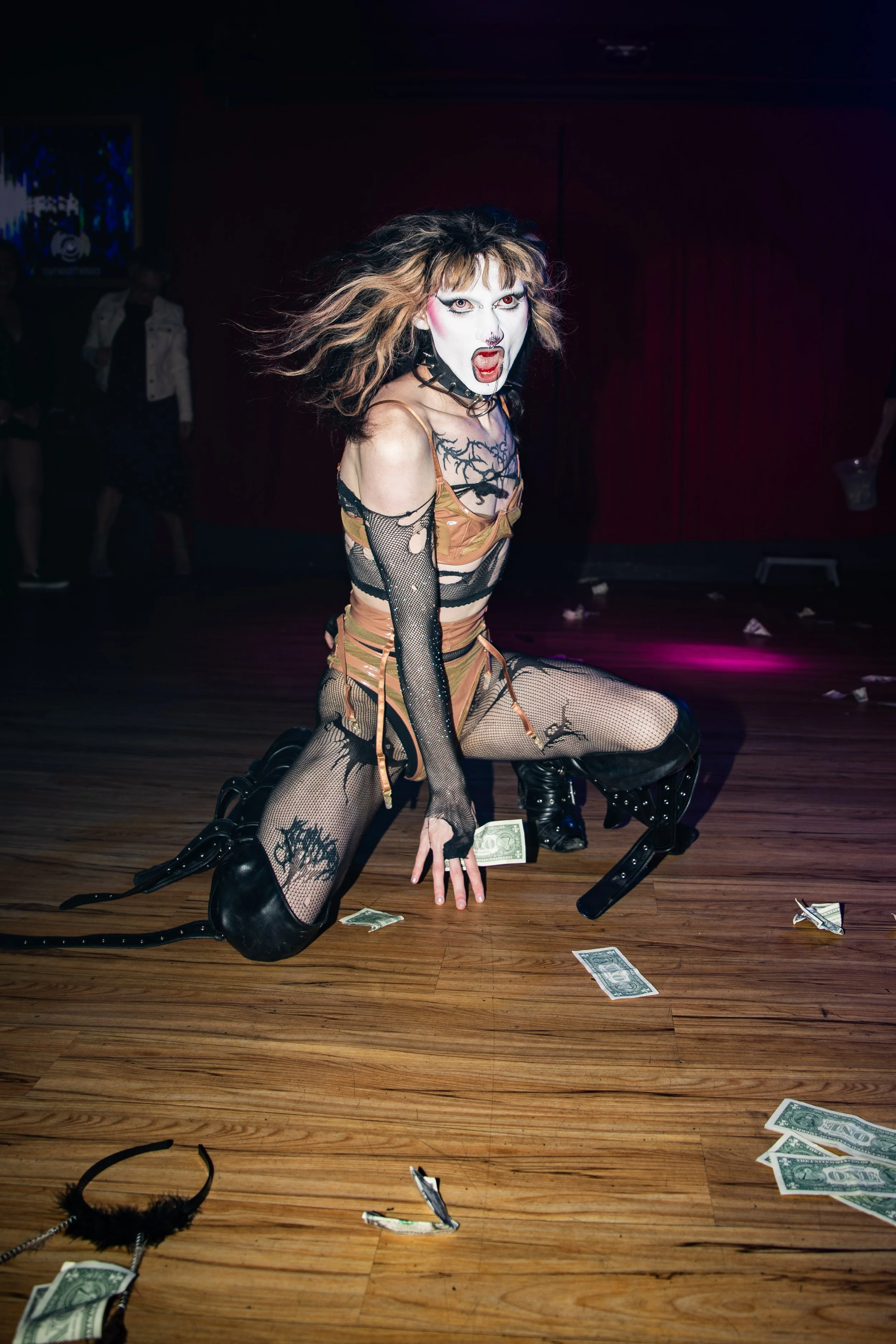 KP-AlienSuperstars-031.jpg