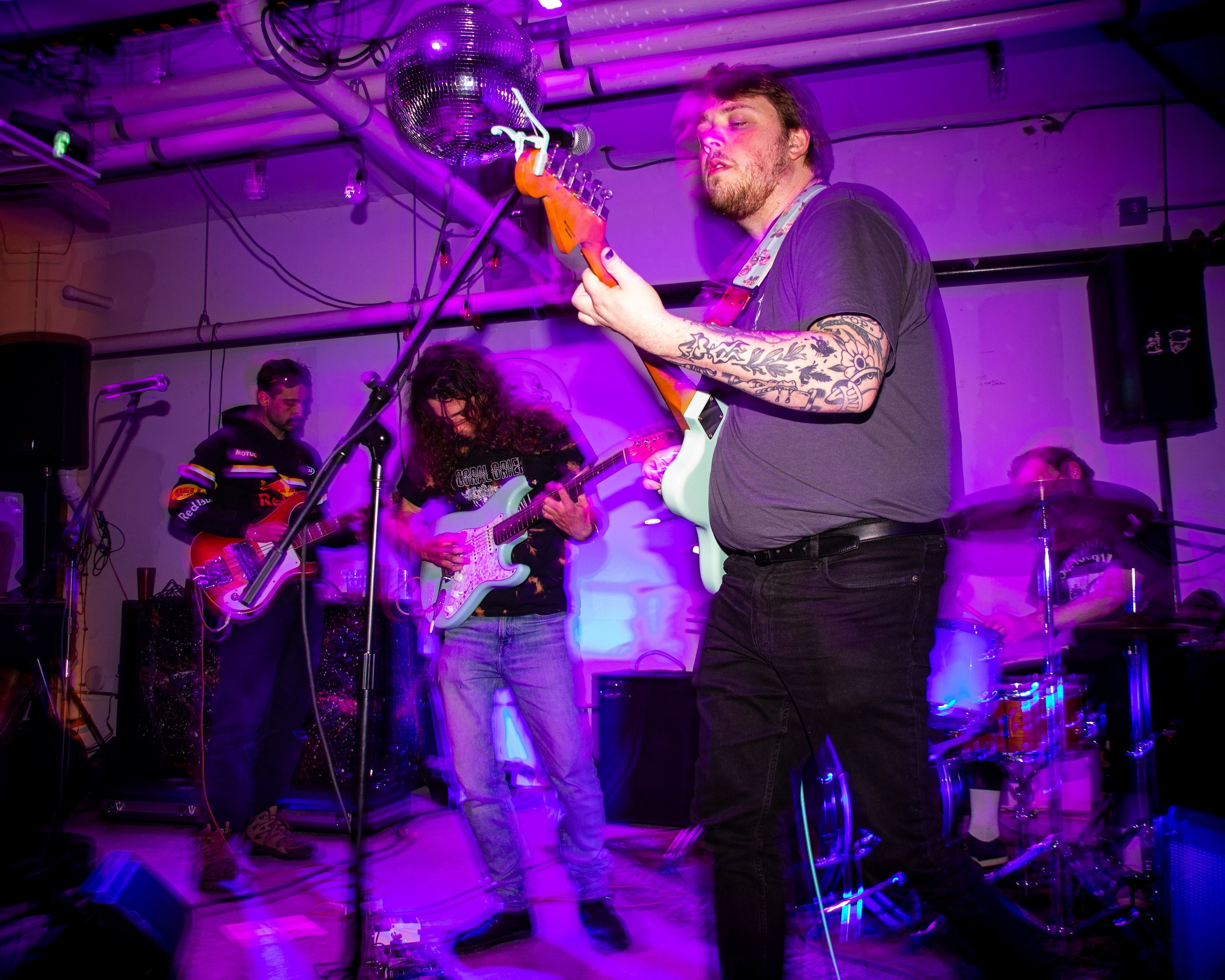 idiotsavant-050926-116.jpg