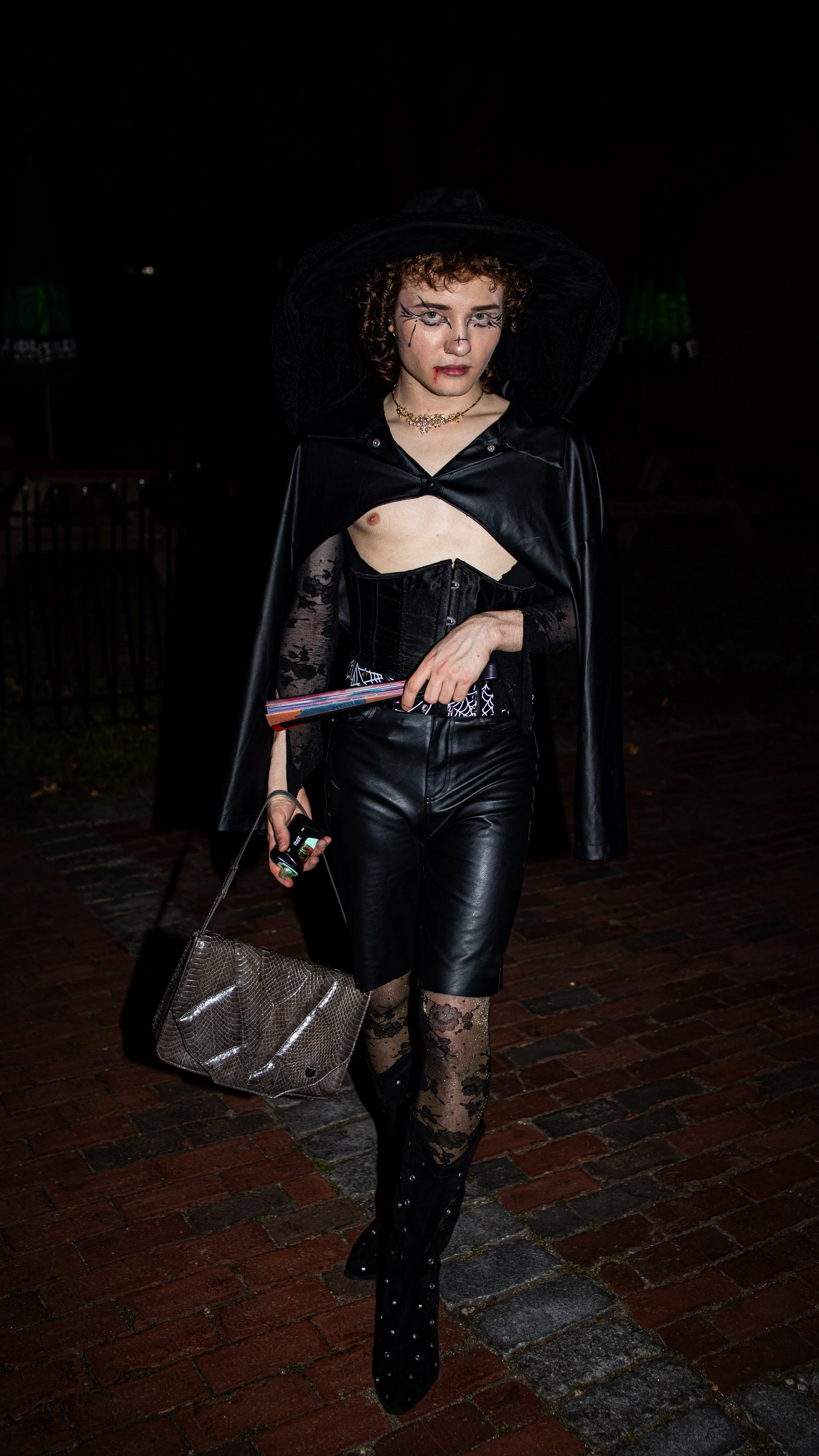 jackielegsbday-080126-135.jpg