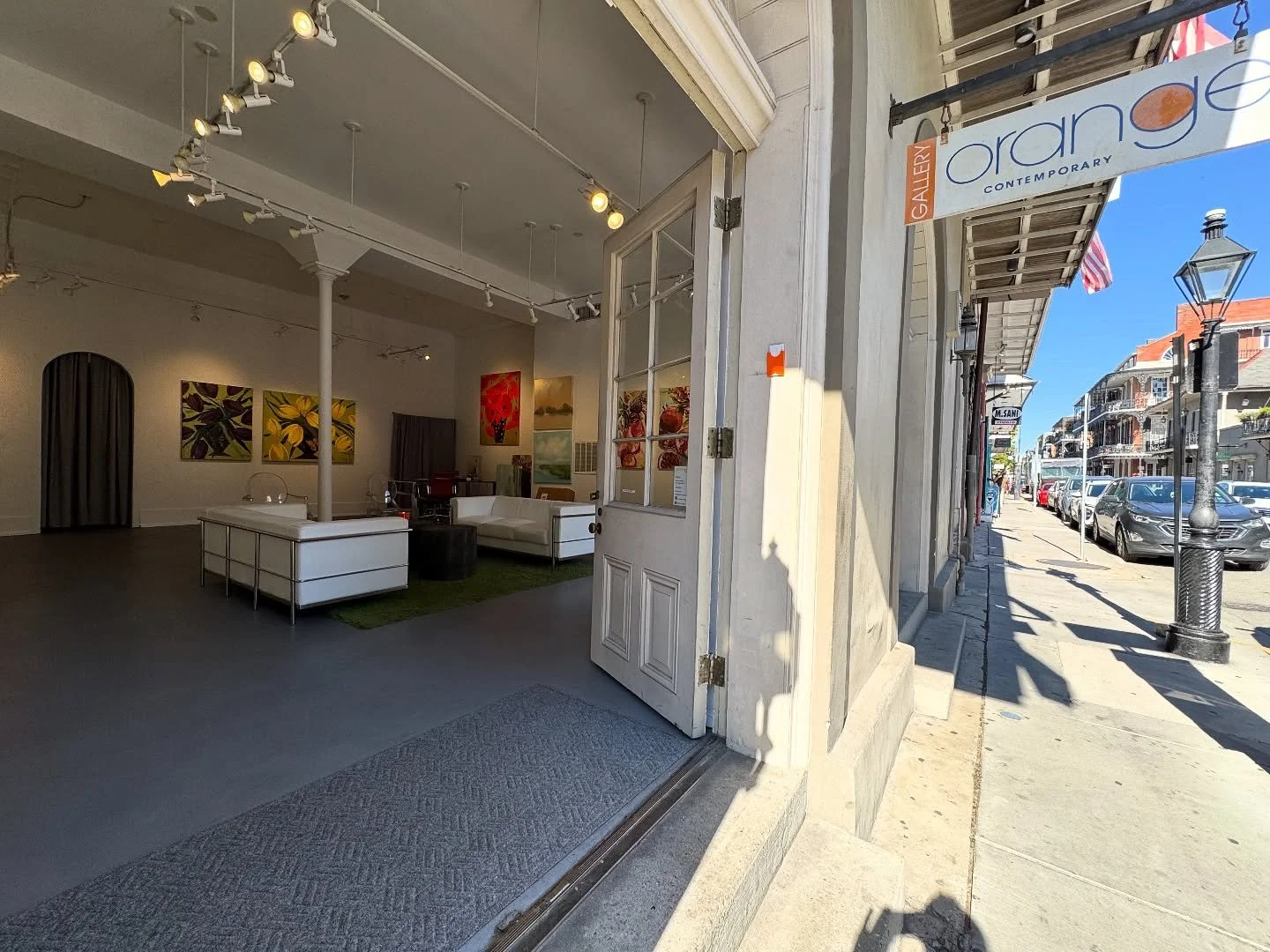 It&rsquo;s First Friday Art Walk in the French Quarter! ⚜️ Join us at 5 PM for the opening of Flourish and Flow and meet artists Katie Brown and Ashley Terrell in person at Gallery Orange 🍊 

#firstfridayartwalk #frenchquarter #lowerroyalstreetartsd