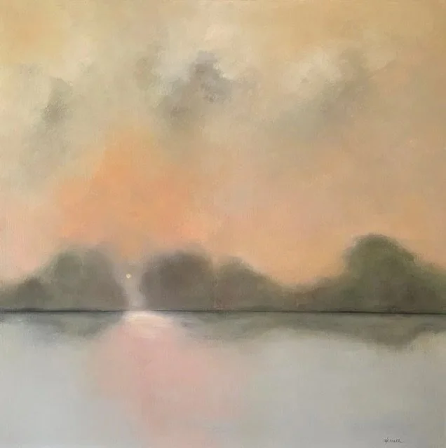 When the sun doesn&rsquo;t announce its exit, but slips away quietly 🌅 "Peekaboo Sunset" reminds us that not every moment needs to be bold. Sometimes beauty appears softly, almost unnoticed, lingering just long enough to be felt.

"Pe