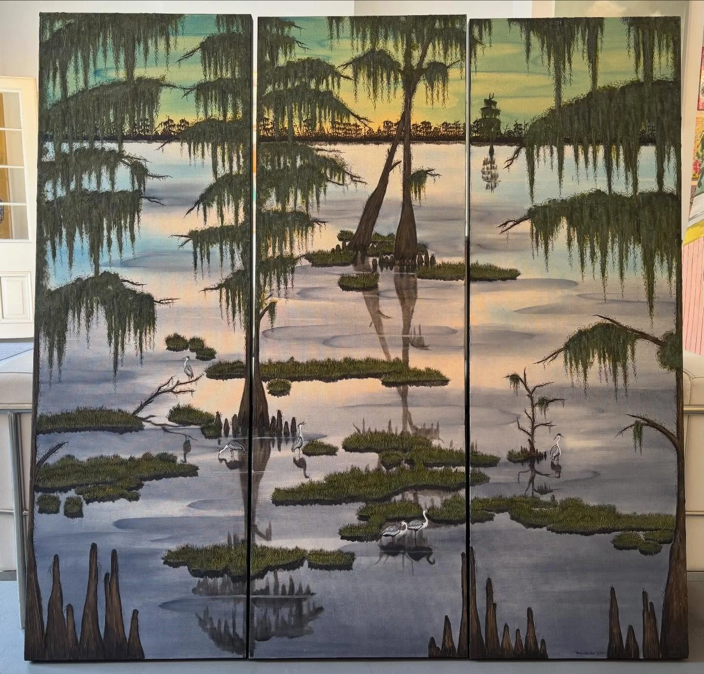 Hard to see this beauty in a photo but this triptych painting from Bekye weighs in at 60x60 (3x60x20 panels). Mixed media and metal leaf on canvas. Message us for details #swamppainting #60x60 #bekyefargason