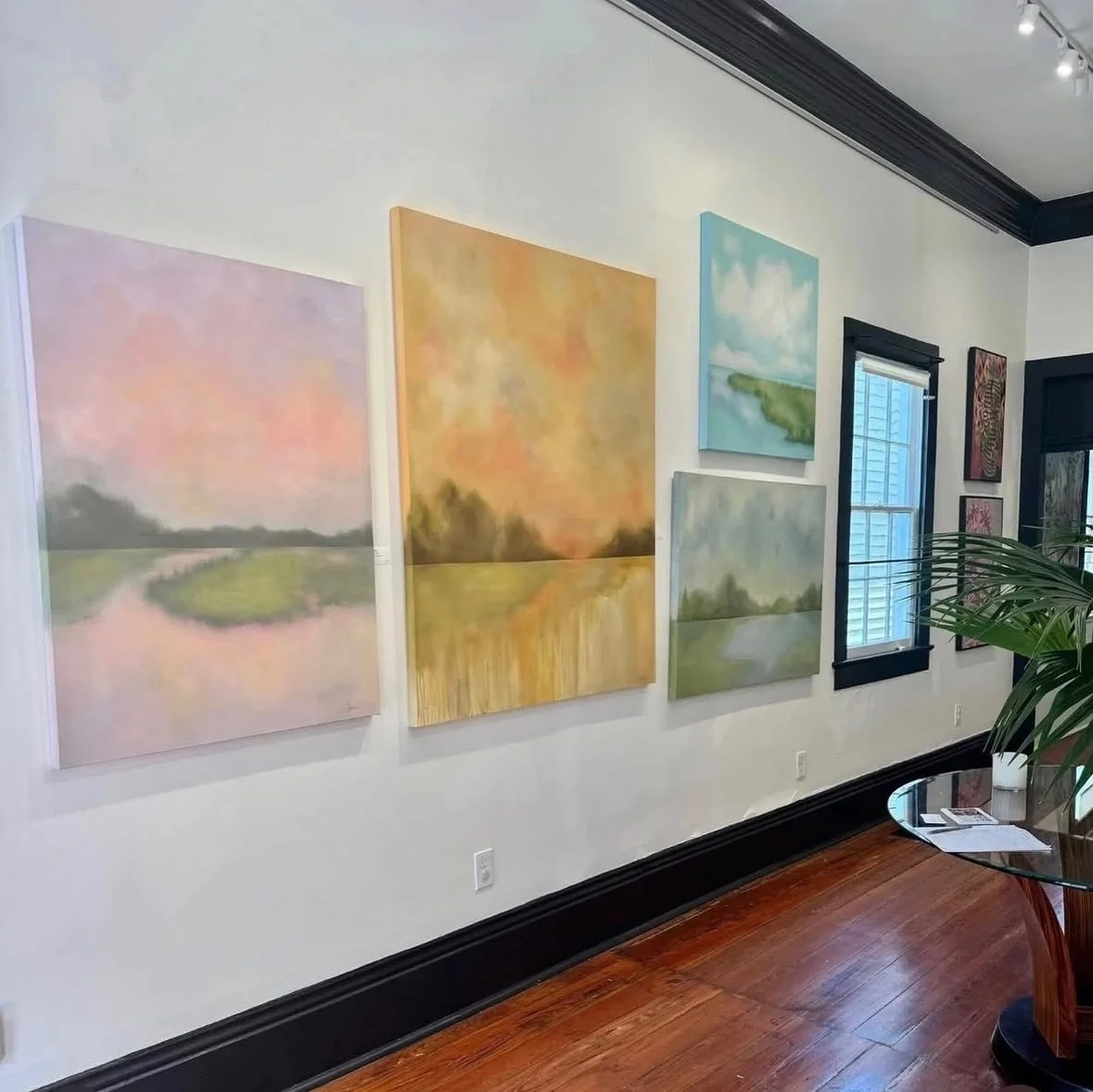 Ashley Terrell&rsquo;s tranquil Gulf Coast landscapes have settled beautifully into our Magazine Street location.

Soft horizons. Washed skies. That quiet stretch of water just before sunset 🌅 If you know the Gulf, you feel this instantly.

Availabl