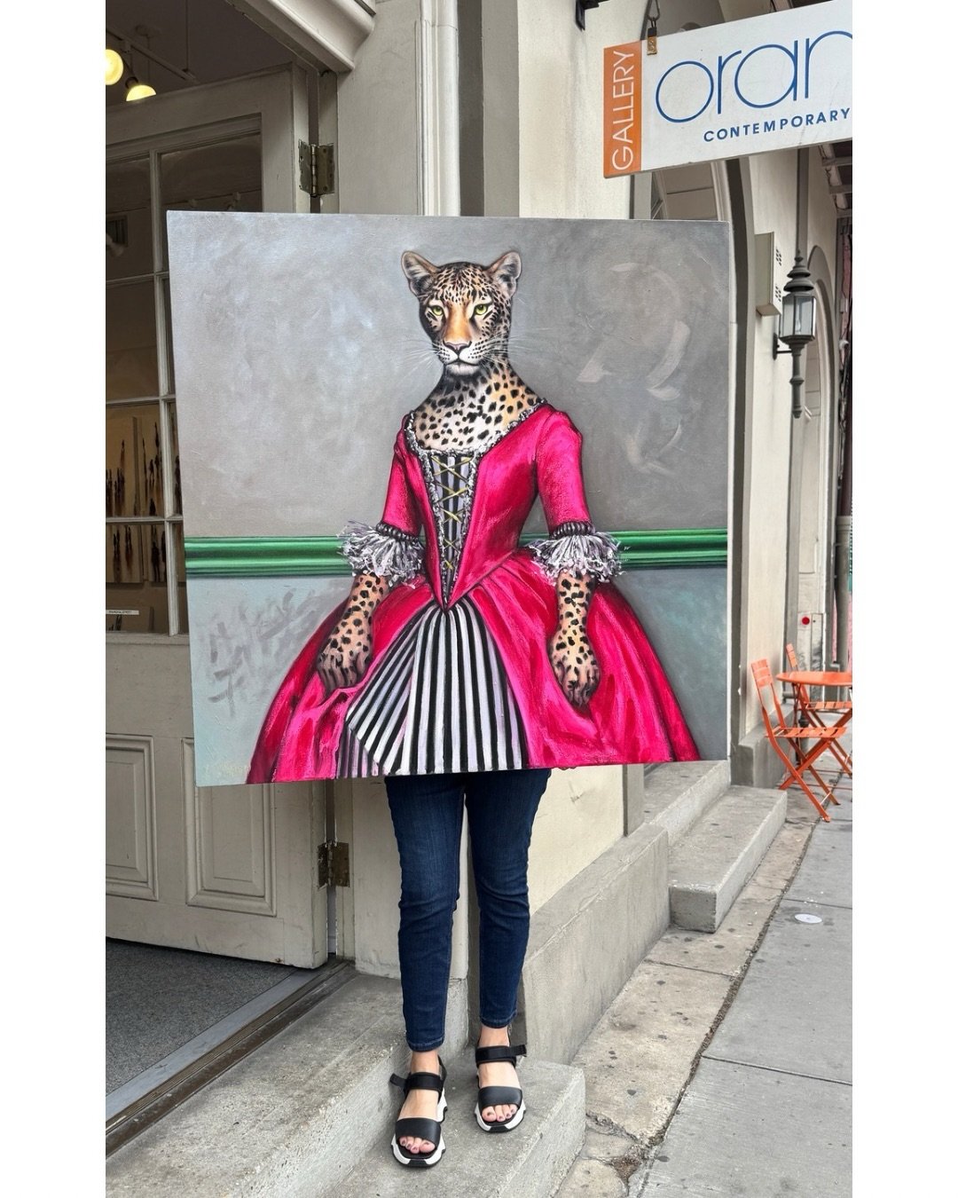 Spotted on Royal Street 🐆 Jane Talton&rsquo;s newest oil painting is one fine, fierce feline

Only one available 💕42x42" Oil on canvas. Message us for images, video etc The details in this piece are stunning.

📍Gallery Orange
819 Royal Street