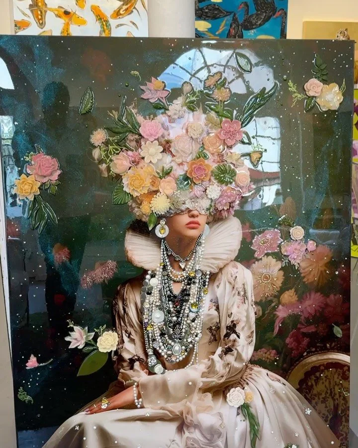 Magic in the Air ✨ A modern take on timeless portraiture from Amy Shehkter

Difficult to capture on video, but in person it&rsquo;s truly striking. Can't wait to see where this one lands. DM for details 🍊 

📍French Quarter | 819 Royal Street
