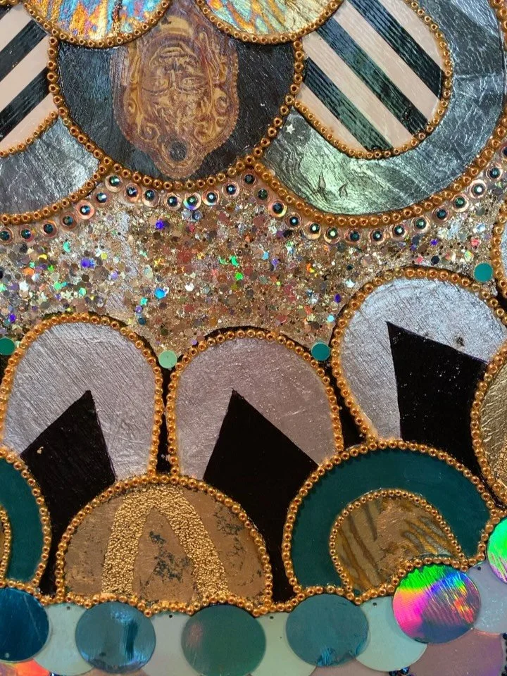 A closer look at the work of Jill Ricci✨ 

Known for her richly layered mixed media works, Jill combines pattern, texture, metallic elements, and intricate detailing in a way that feels both meditative and electric. 

"The Keepers" 
24 inch